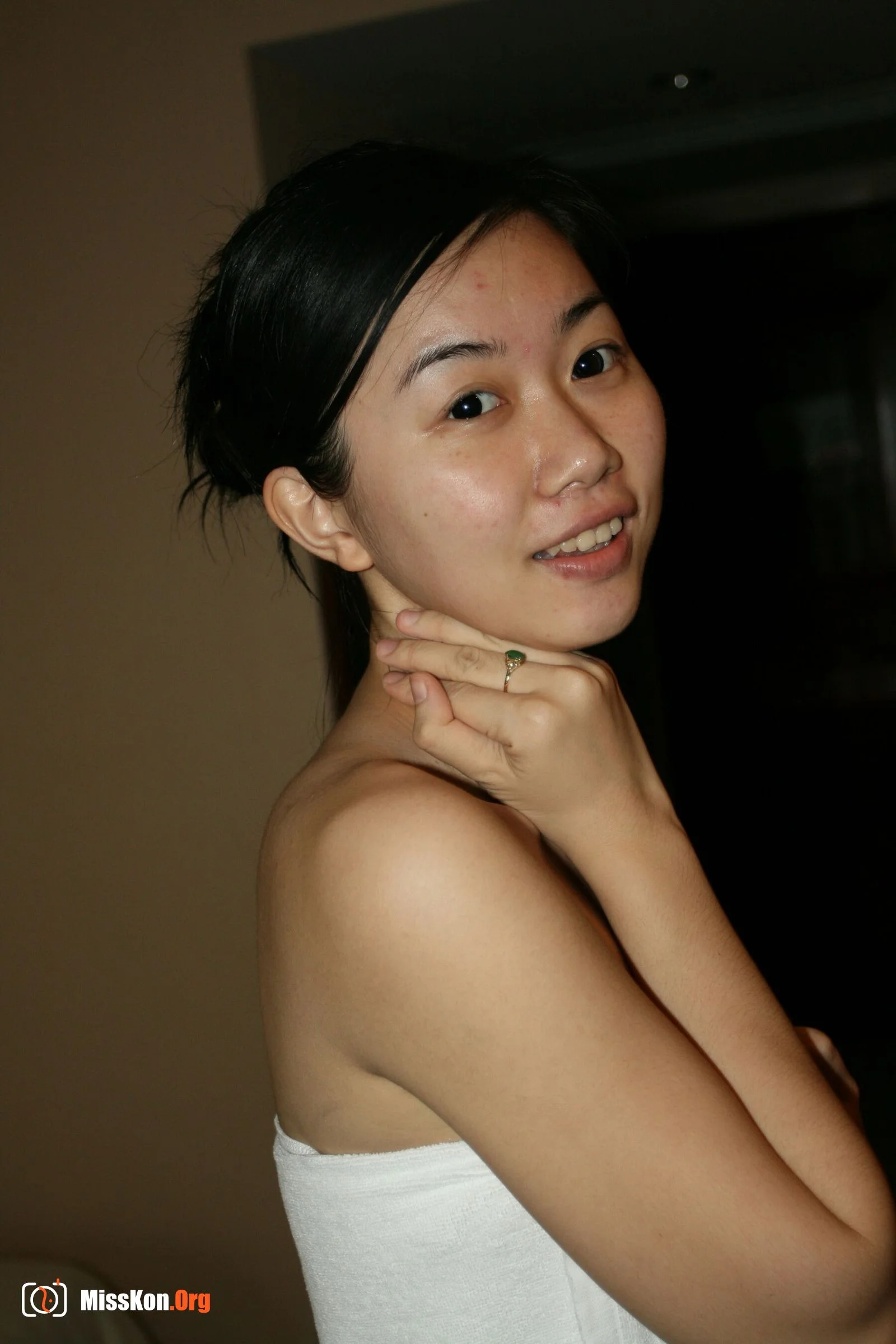 Nude photo set of Chinese model: Qu Qi (2008-01-12) - Photo 13