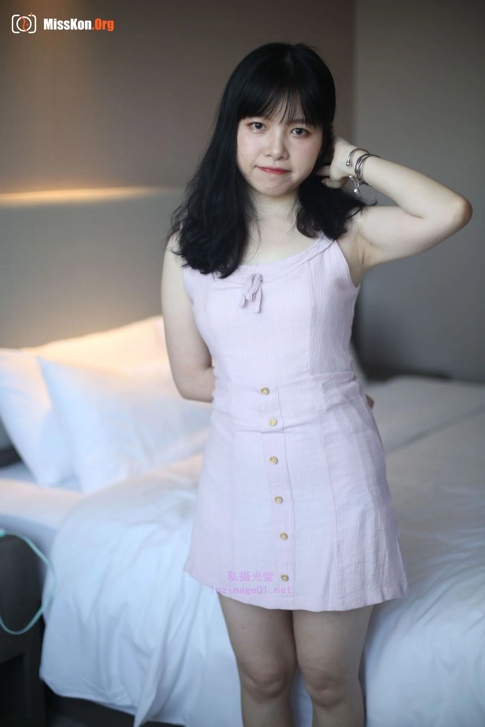 Nude photo set of Chinese model: Really (2020-07-18) - Photo 15