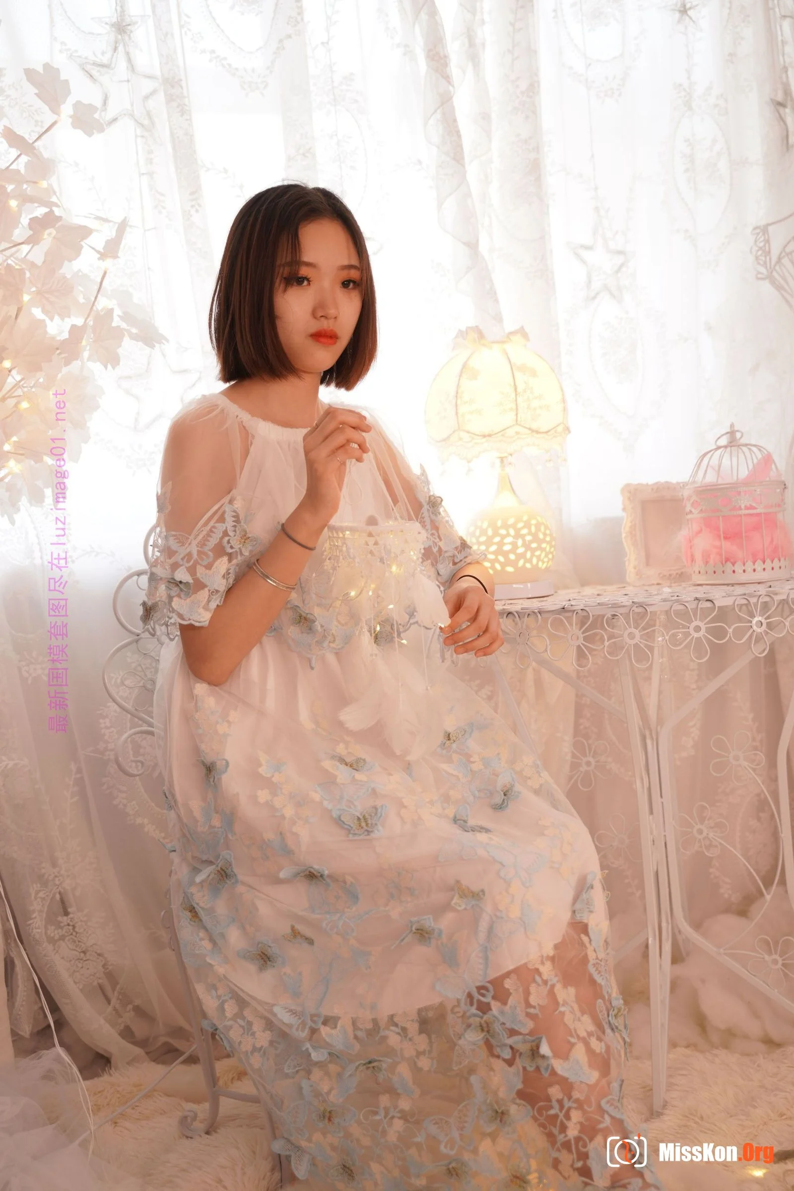 Nude photo set of Chinese model: Rolls (2019-05-12) - Photo 3