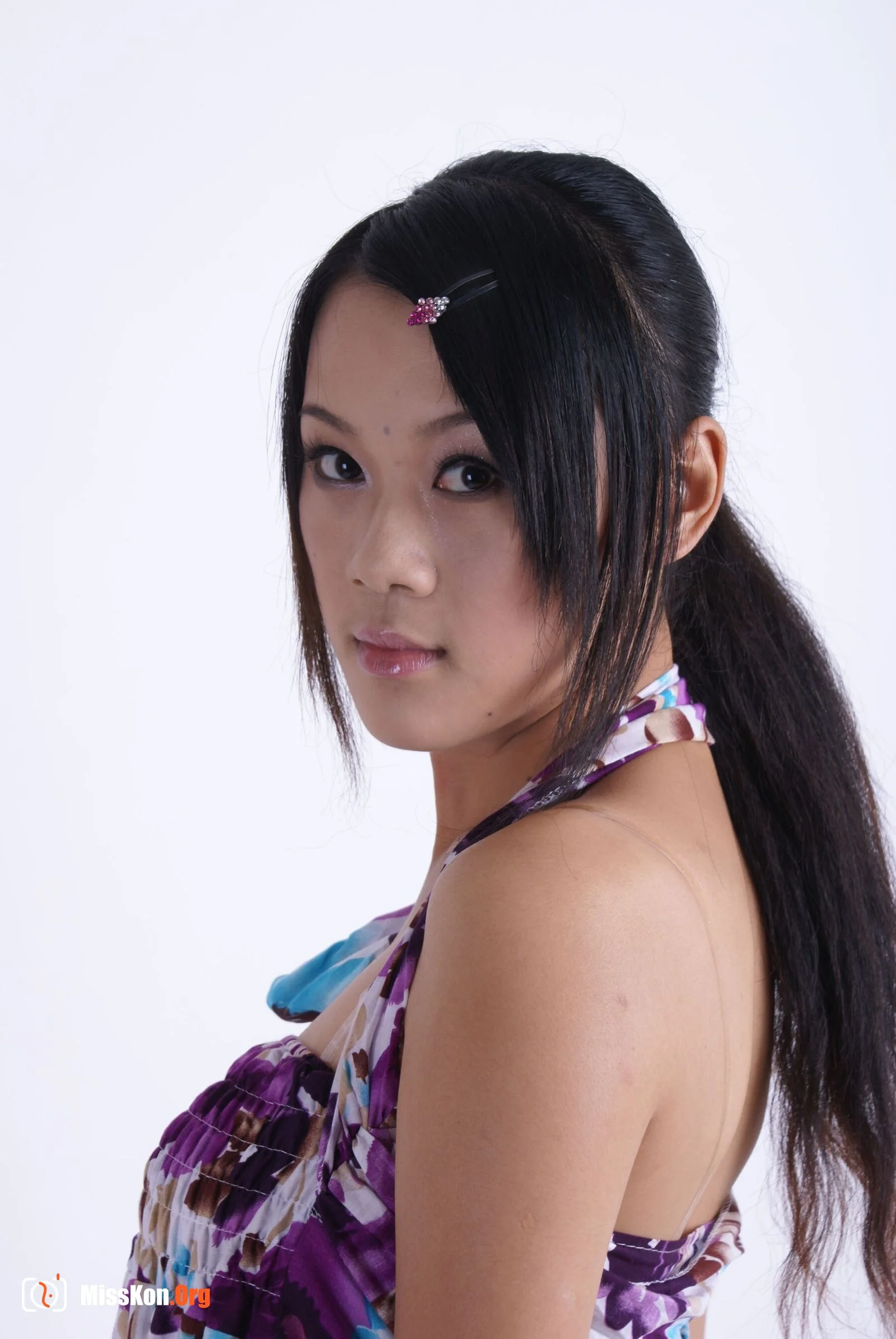 Nude photo set of Chinese model: Rongrong (little duck) (2008-08-14) - Photo 4