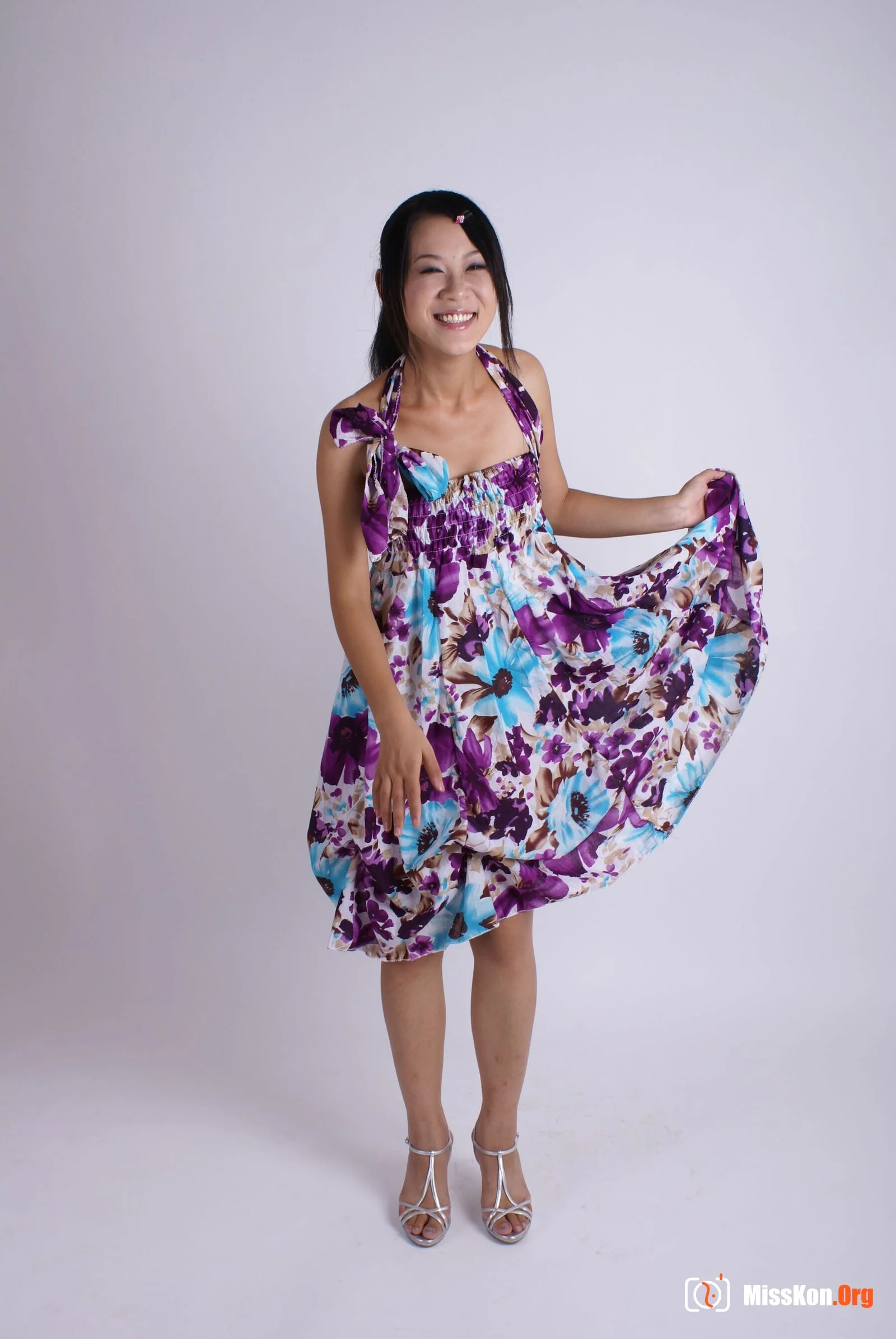 Nude photo set of Chinese model: Rongrong (little duck) (2008-08-14) - Photo 7