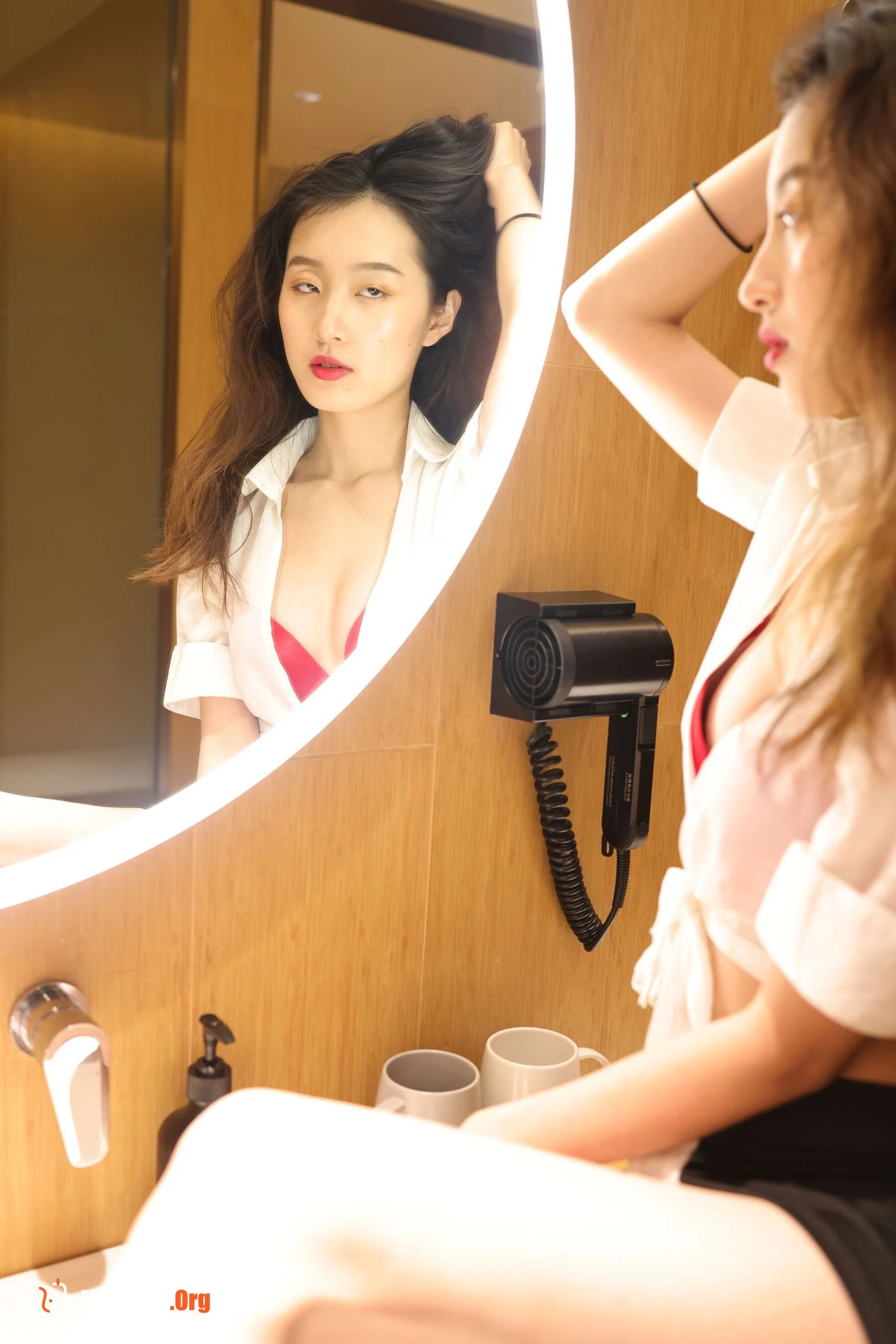 Nude photo set of Chinese model: Royal sister (2021-02-27) - Photo 20