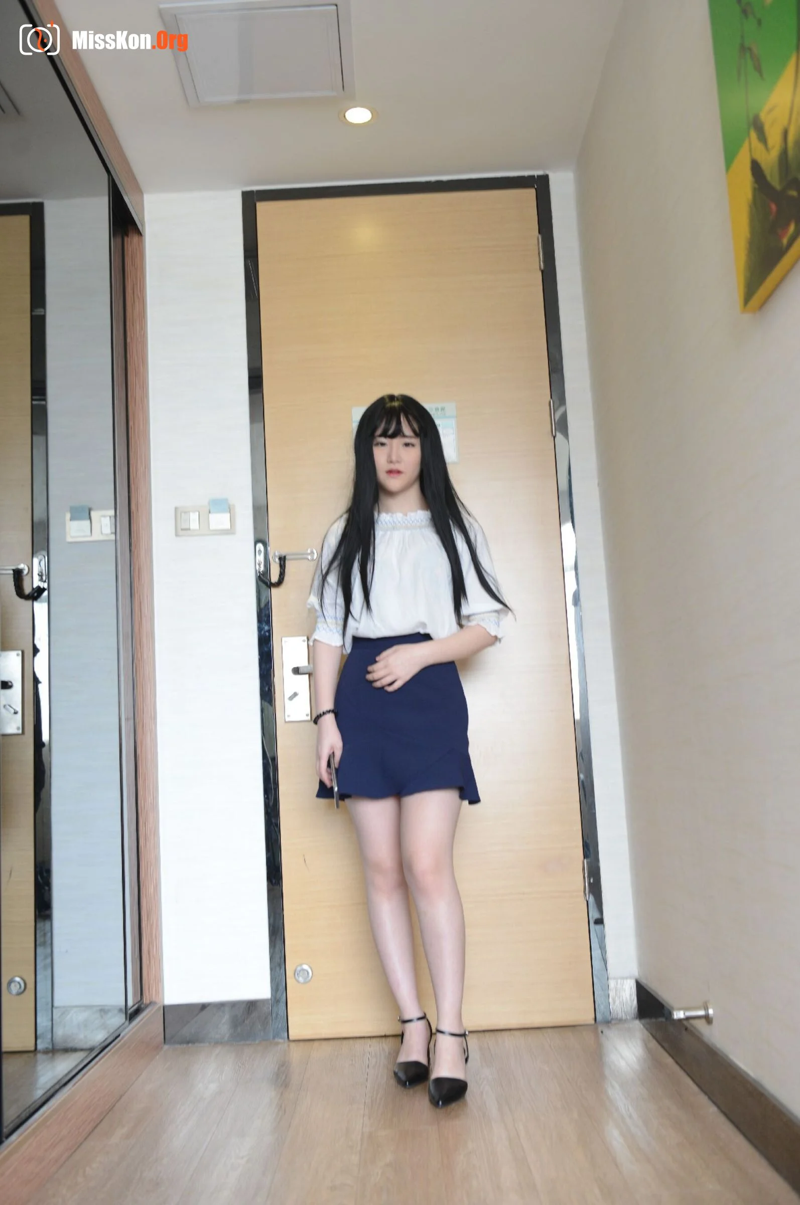 Nude photo set of Chinese model: Ruolan (2017-03-25) - Photo 2