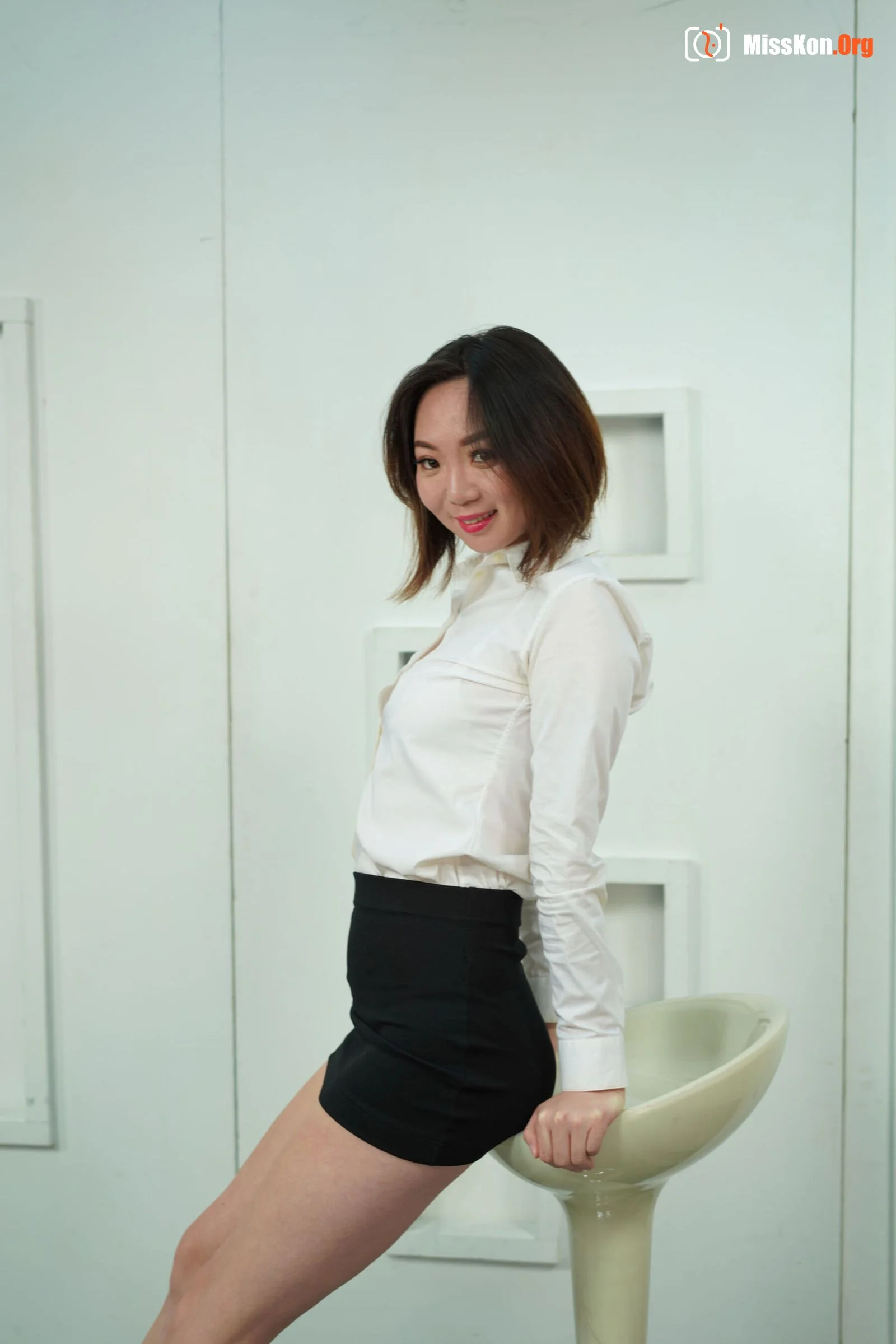 Nude photo set of Chinese model: Sakura (2018-10-12) - Photo 11