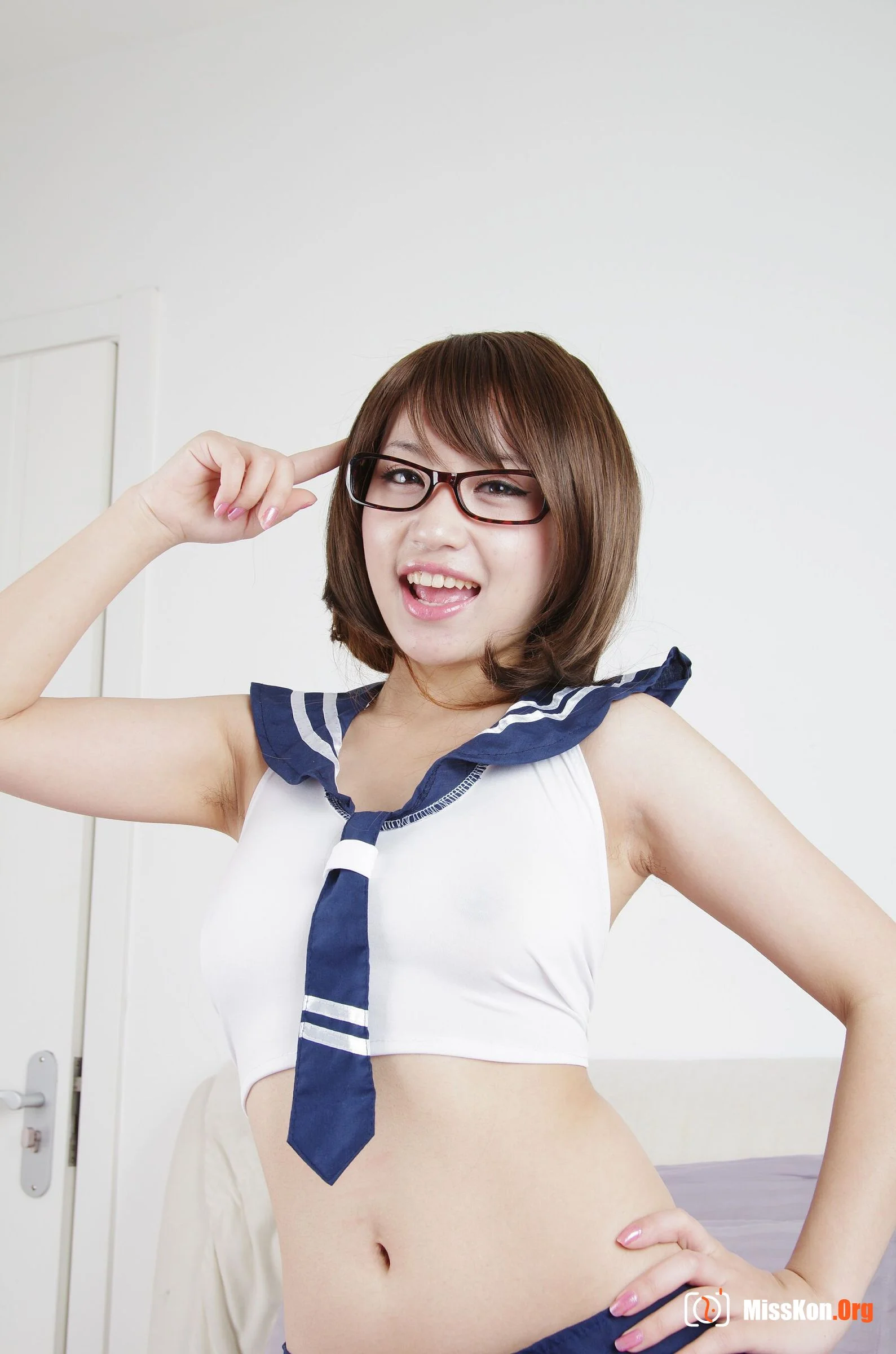 Nude photo set of Chinese model: Shanshan (2011-05-01) - Photo 19