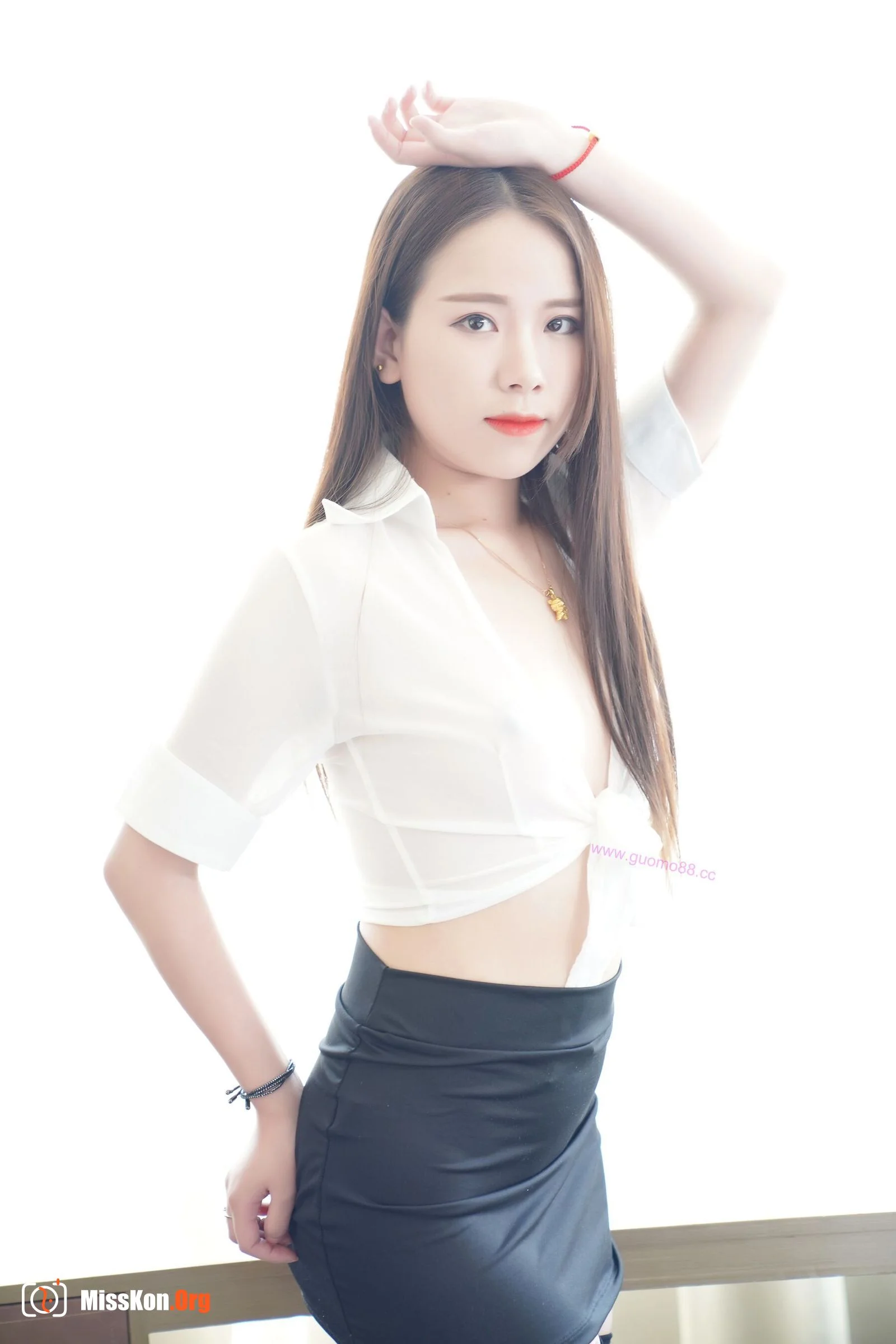 Nude photo set of Chinese model: Slight (2019-03-16) - Photo 10