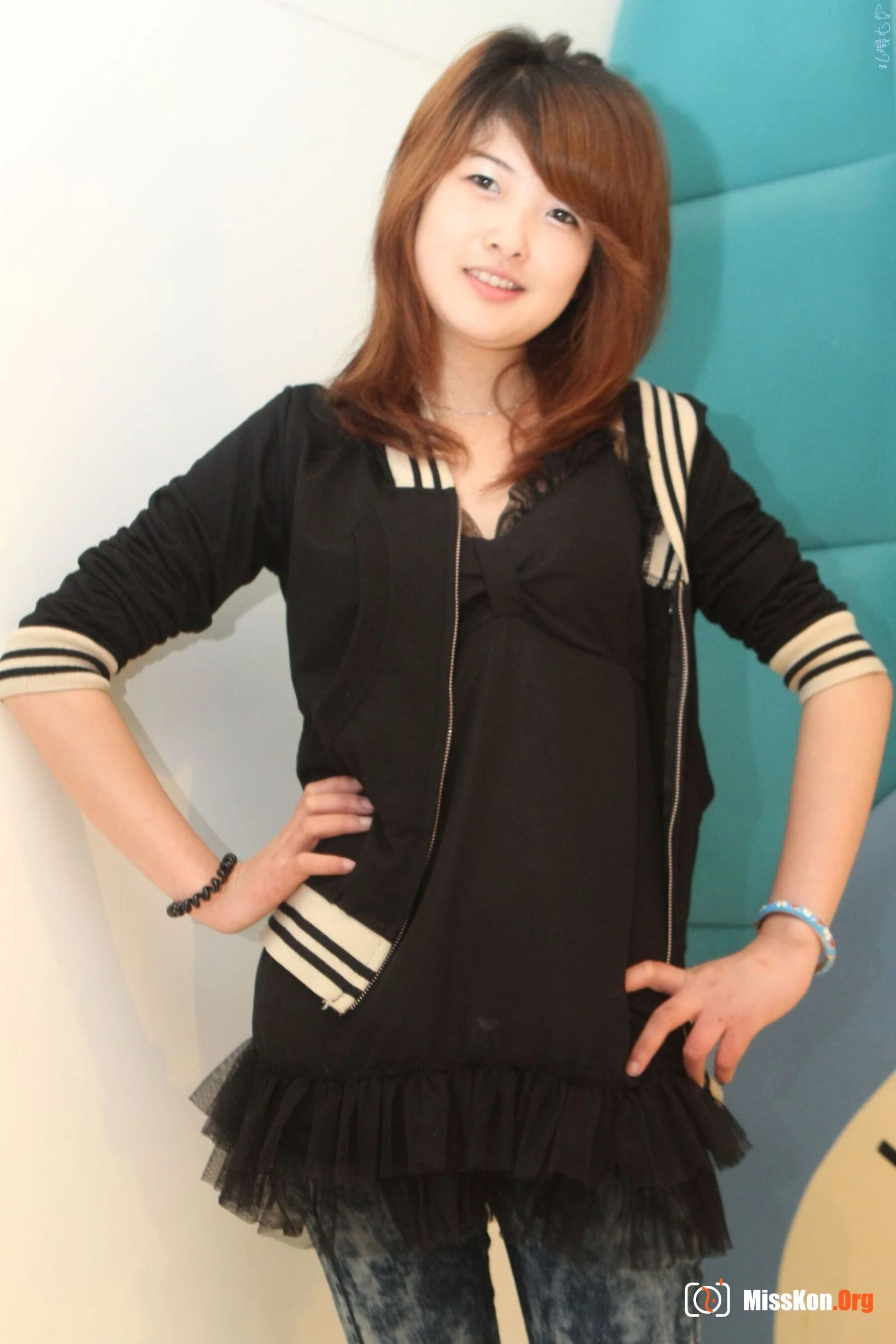 Nude photo set of Chinese model: Slowly (2011-05-23) - Photo 10