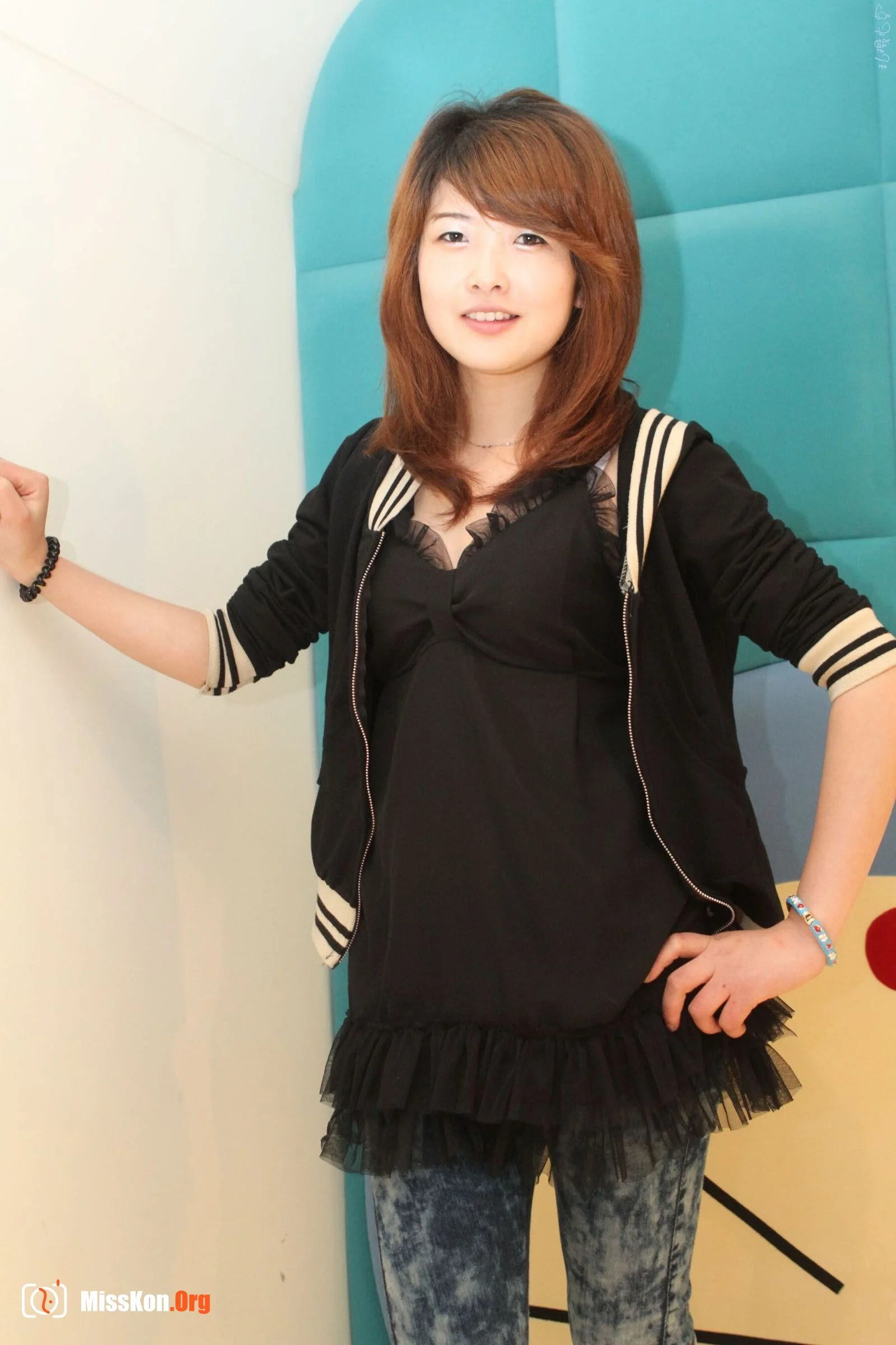 Nude photo set of Chinese model: Slowly (2011-05-23) - Photo 17