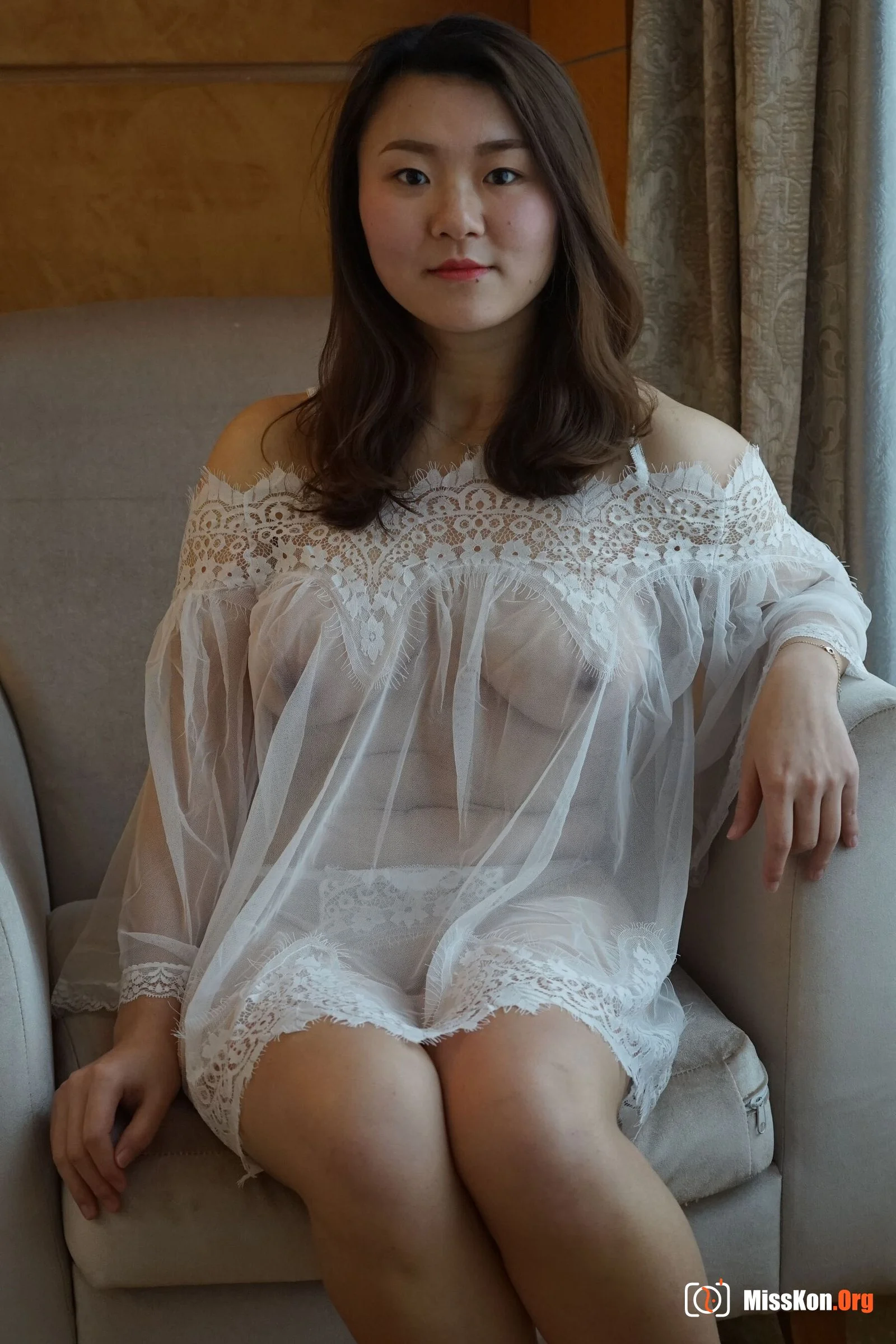 Nude photo set of Chinese model: Small fish (2018-01-21) - Photo 2