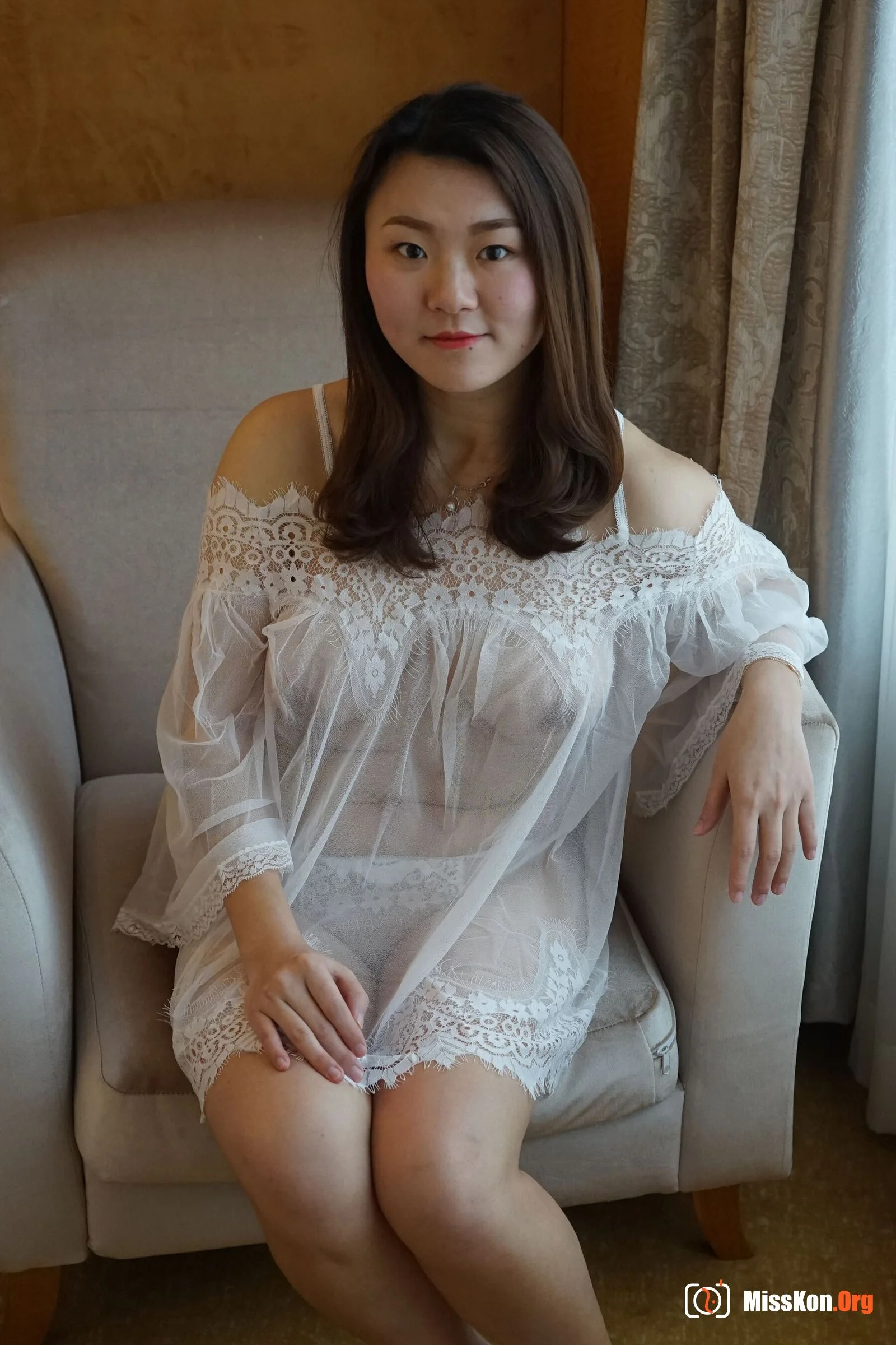 Nude photo set of Chinese model: Small fish (2018-01-21) - Photo 5