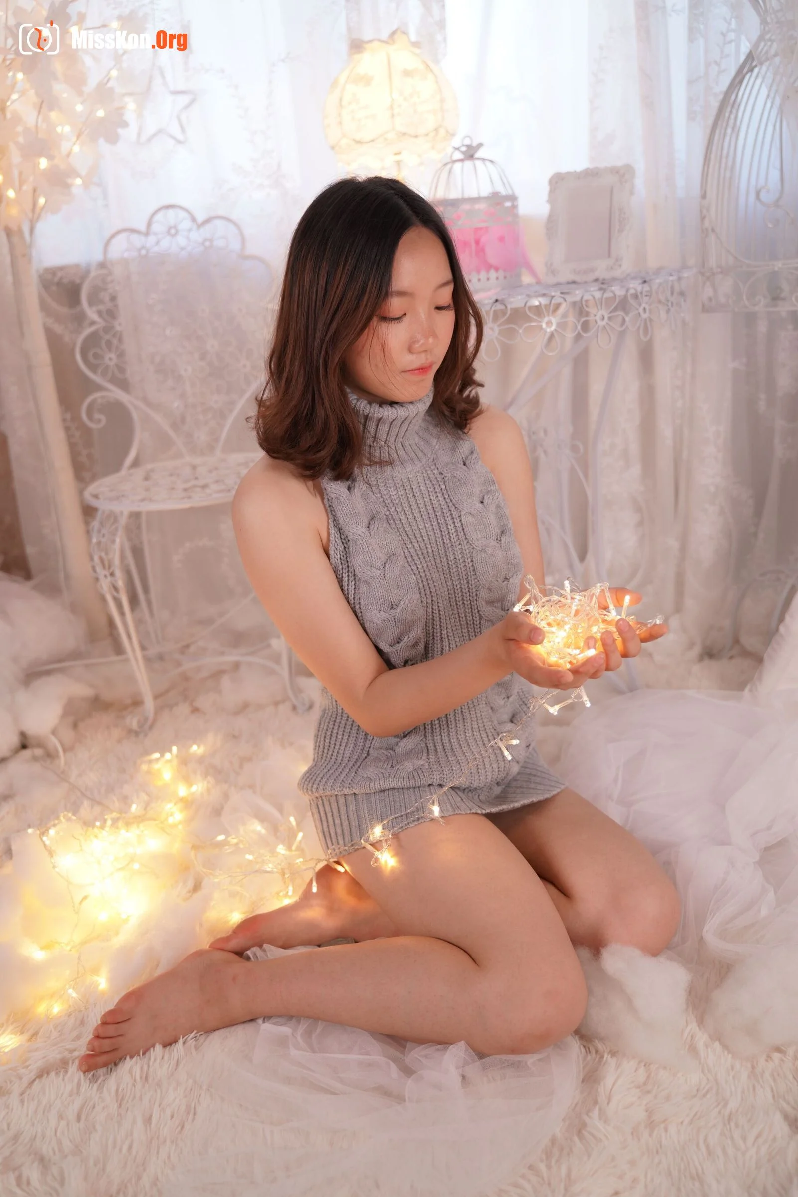 Nude photo set of Chinese model: Strawberry (2019-06-02) - Photo 10