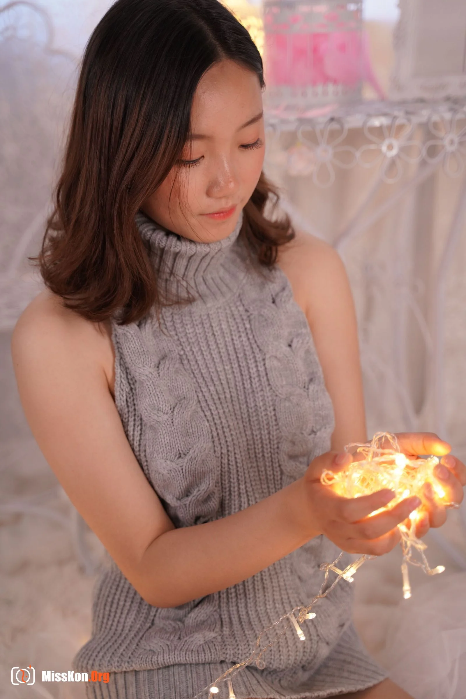 Nude photo set of Chinese model: Strawberry (2019-06-02) - Photo 12
