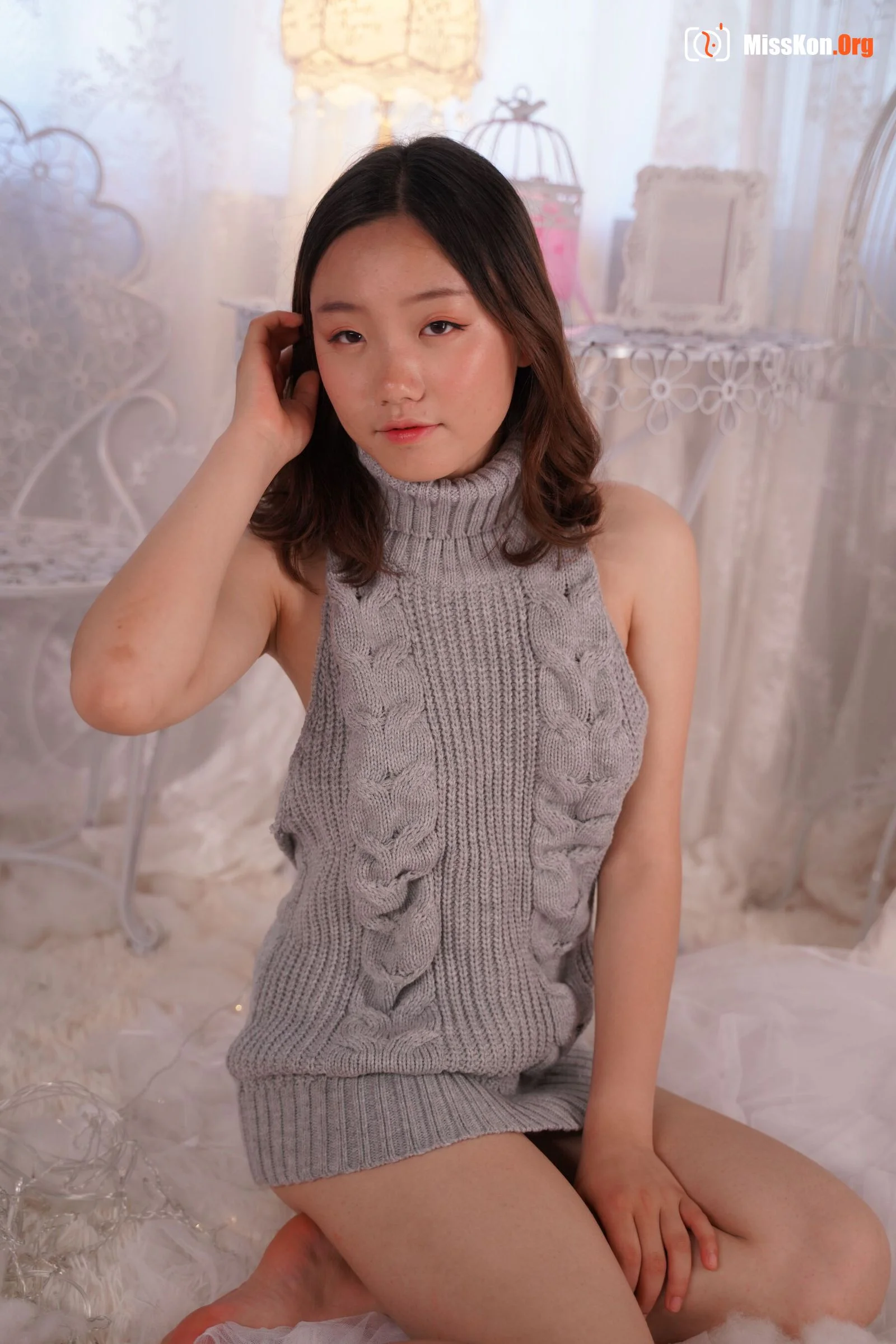 Nude photo set of Chinese model: Strawberry (2019-06-02) - Photo 15