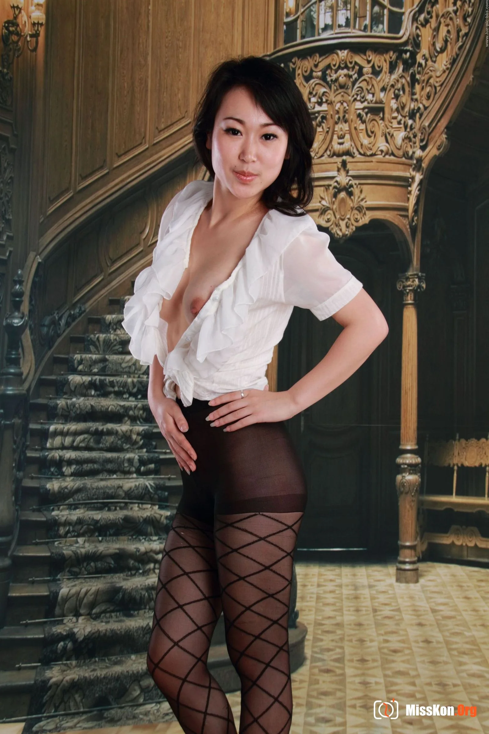Nude photo set of Chinese model: Su Lei (2010-04-10) - Photo 16