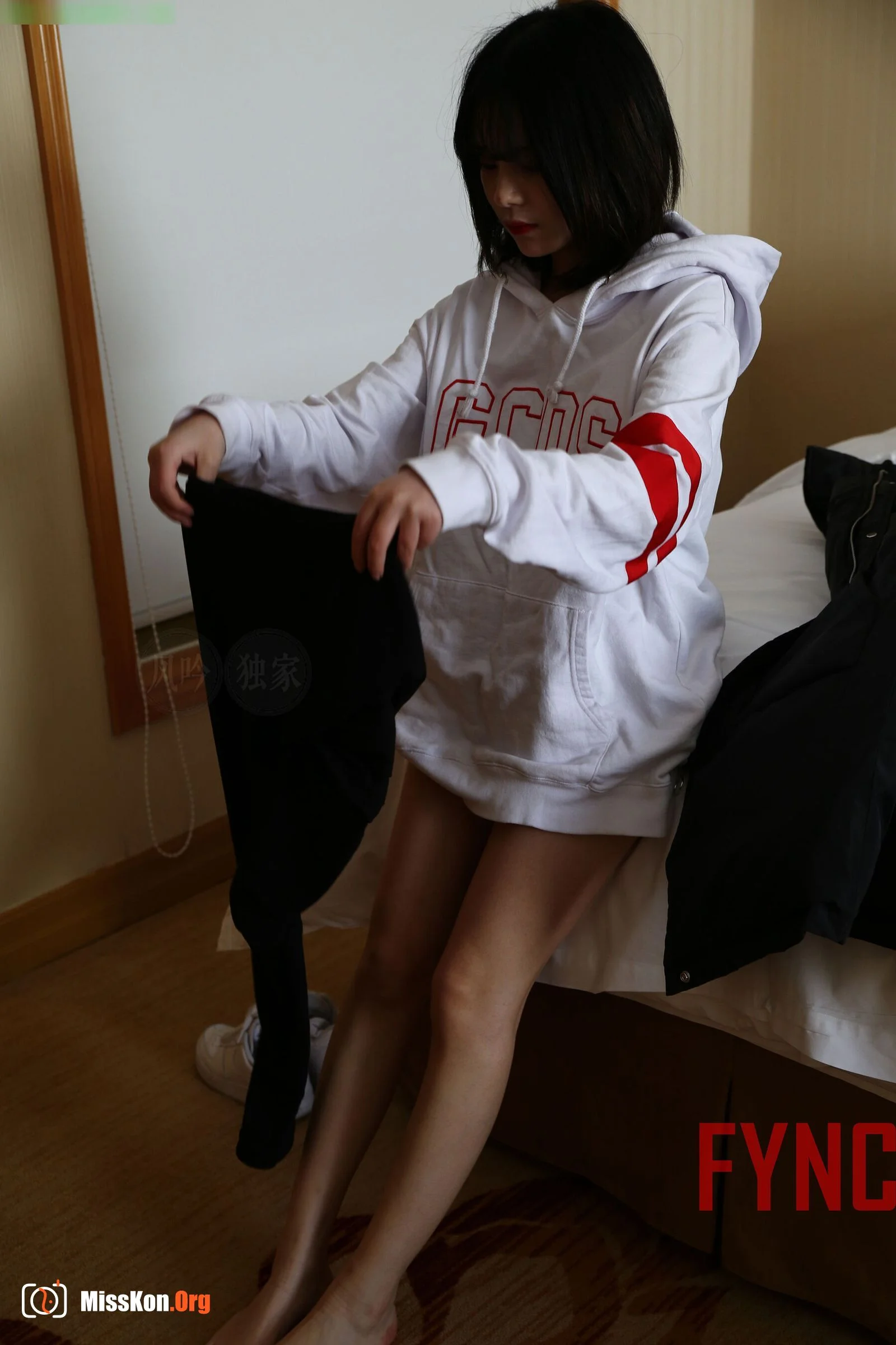 Nude photo set of Chinese model: Su Xinran - Photo 7