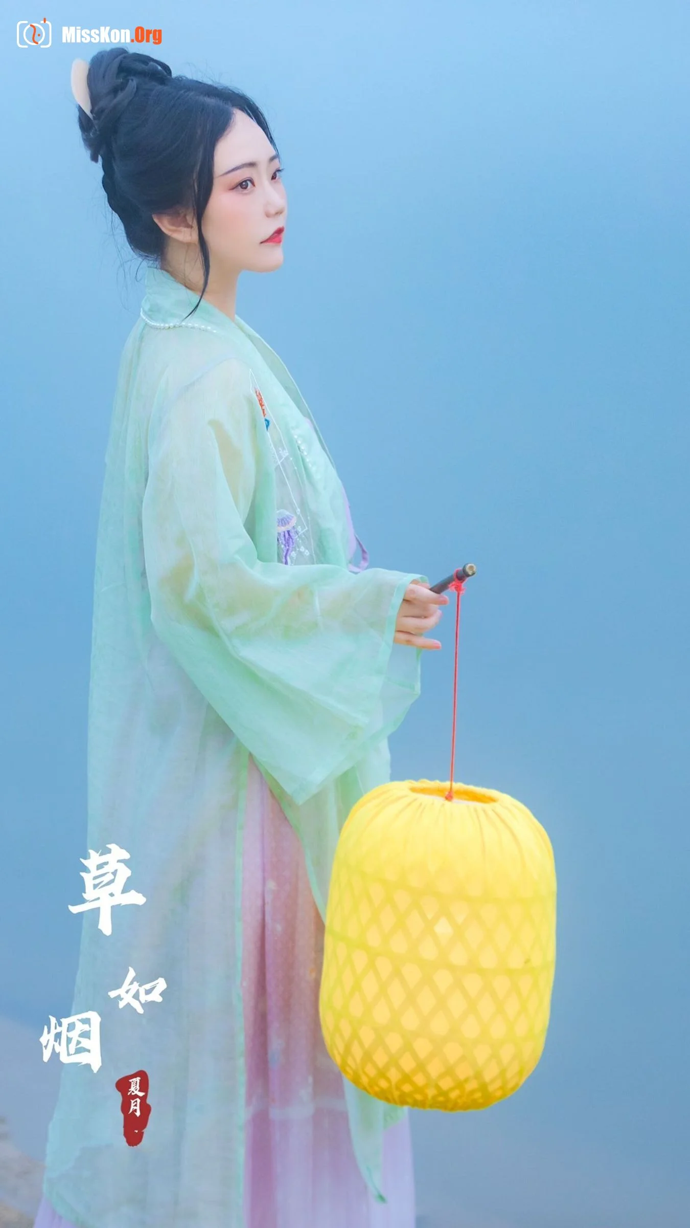 Nude photo set of Chinese model: Summer month - Photo 6