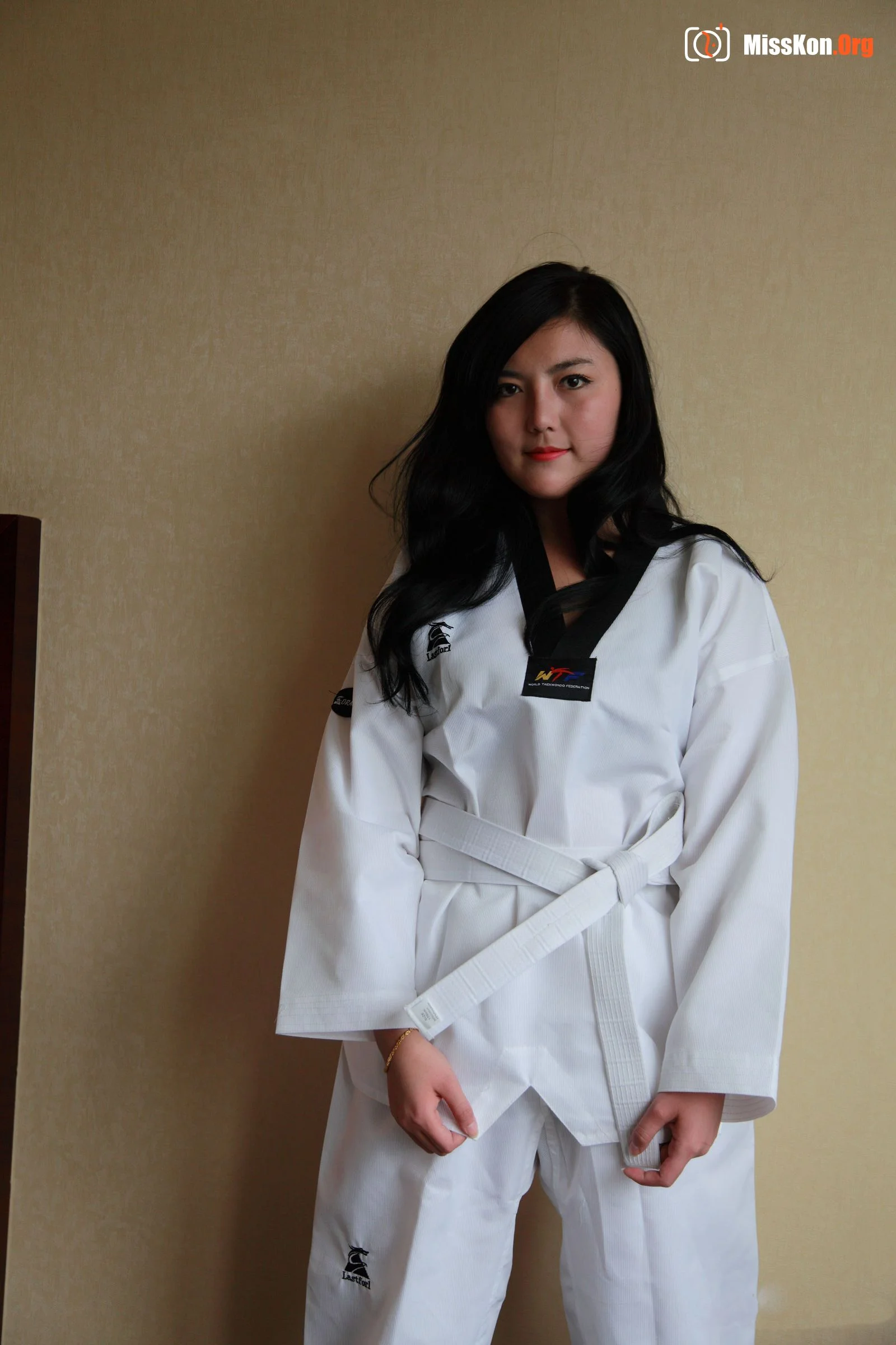 Nude photo set of Chinese model: Sunny afternoon (2013-04-27) - Photo 4