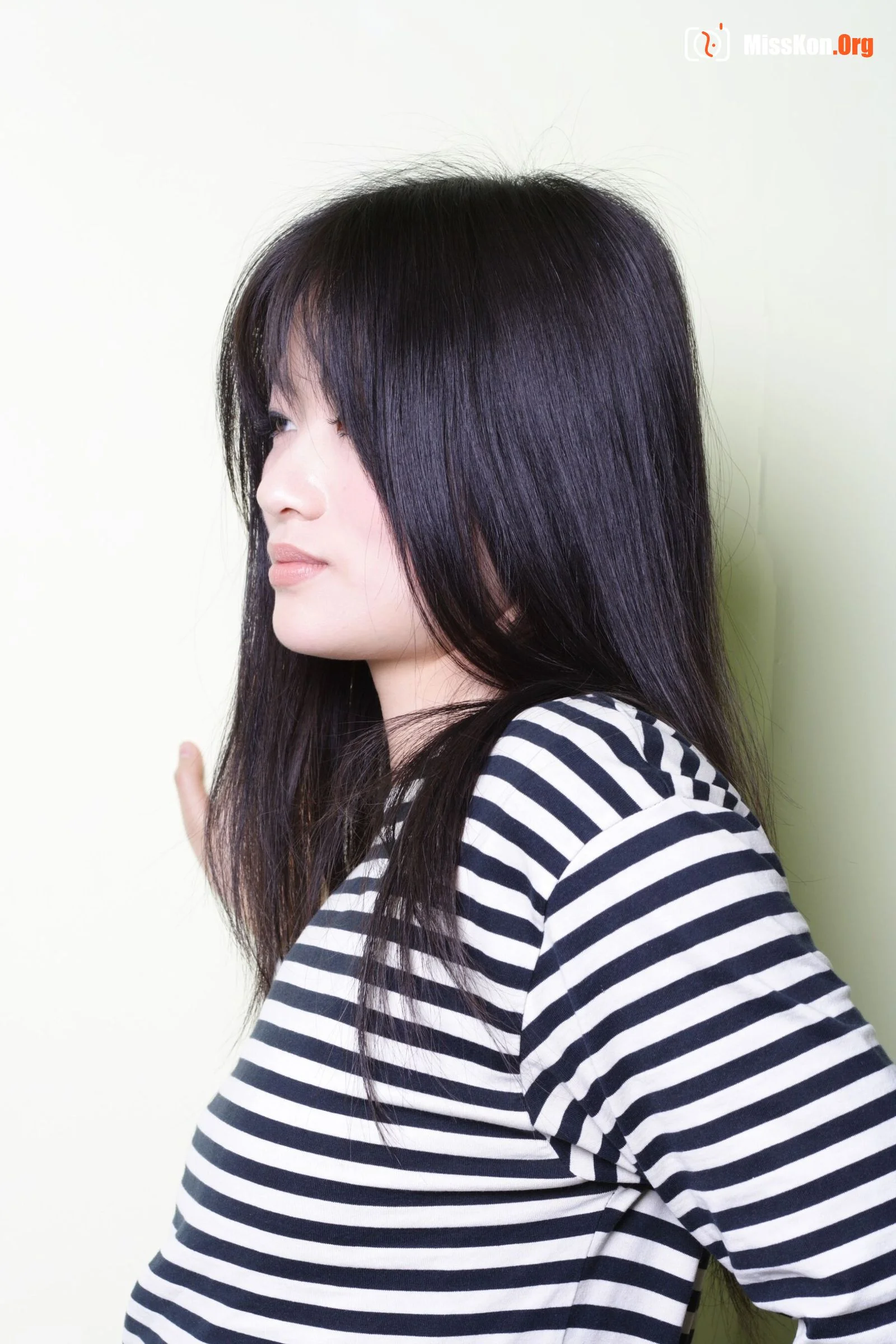 Nude photo set of Chinese model: Suzhou and Hangzhou (2009-02-28) - Photo 3