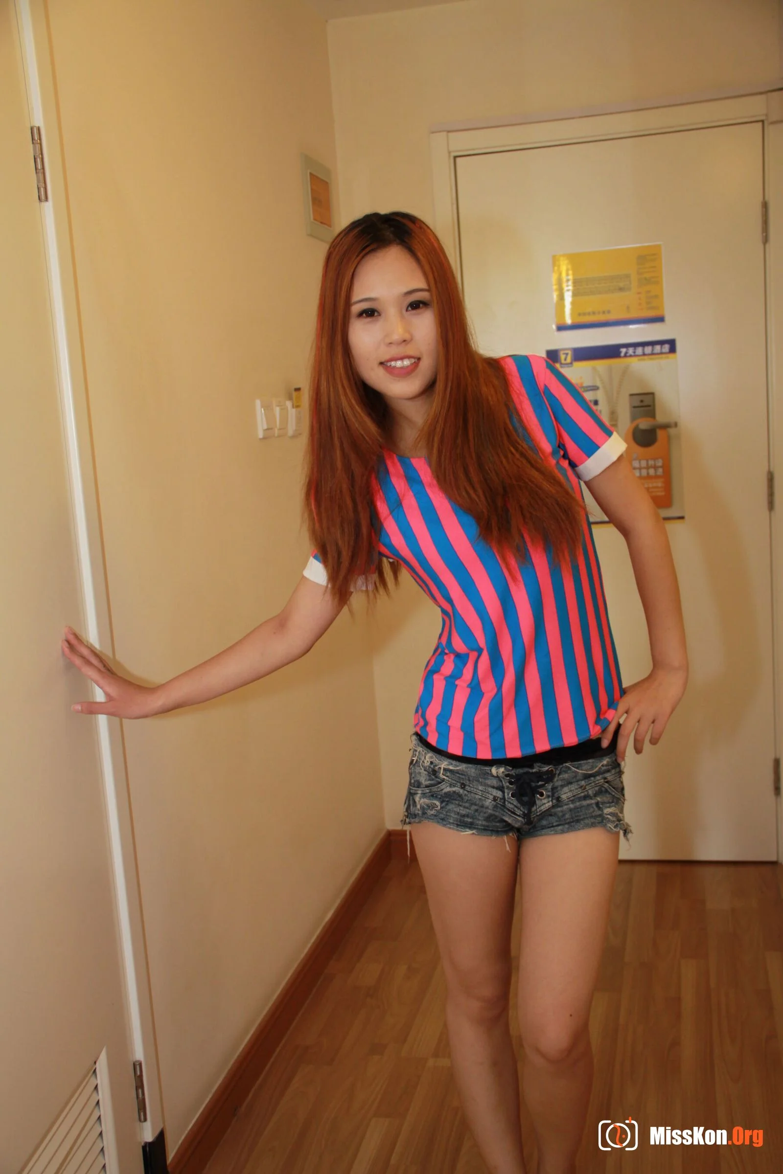 Nude photo set of Chinese model: Sweet (2013-08-15) - Photo 8