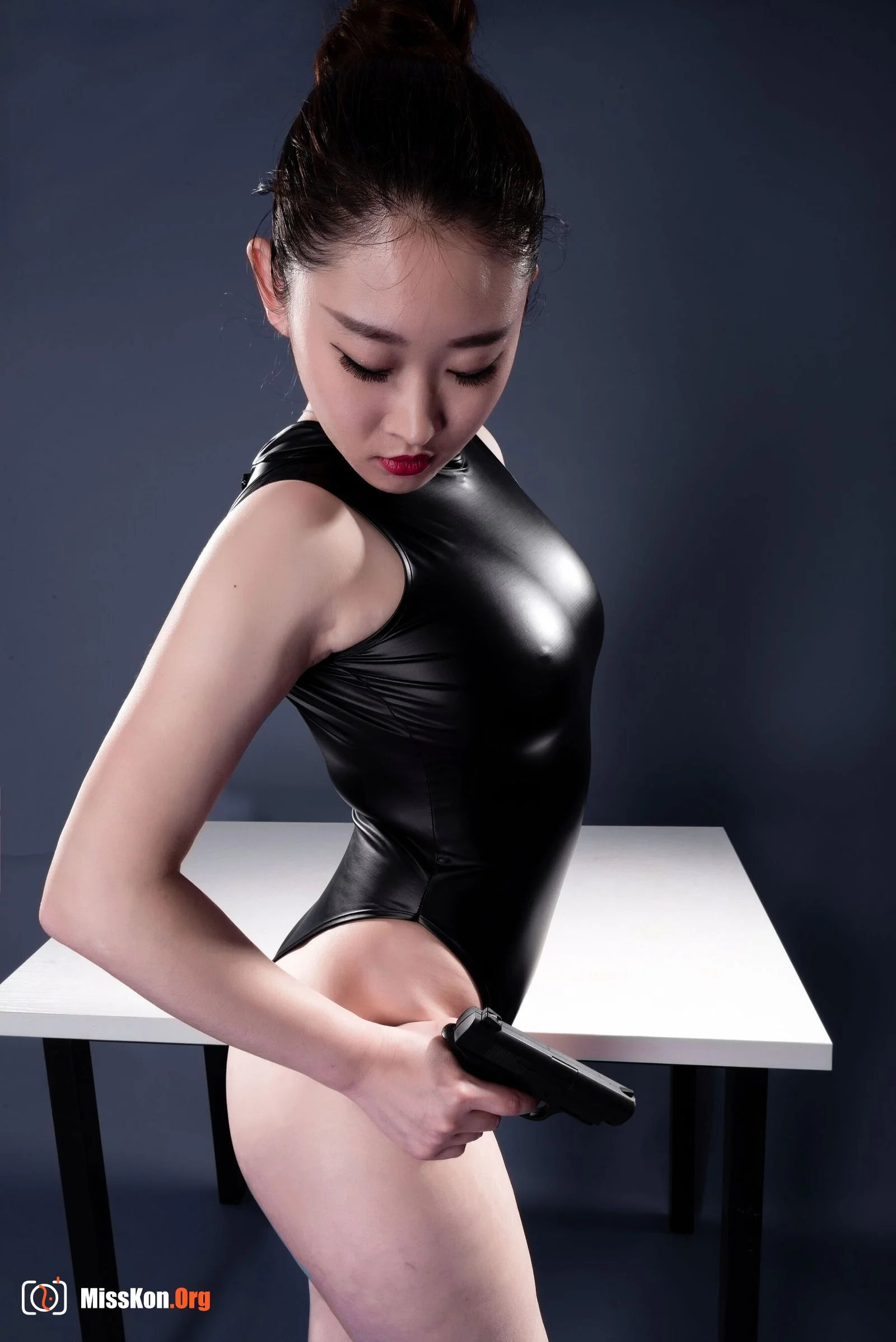 Nude photo set of Chinese model: Tian Xiaoyan - Photo 12