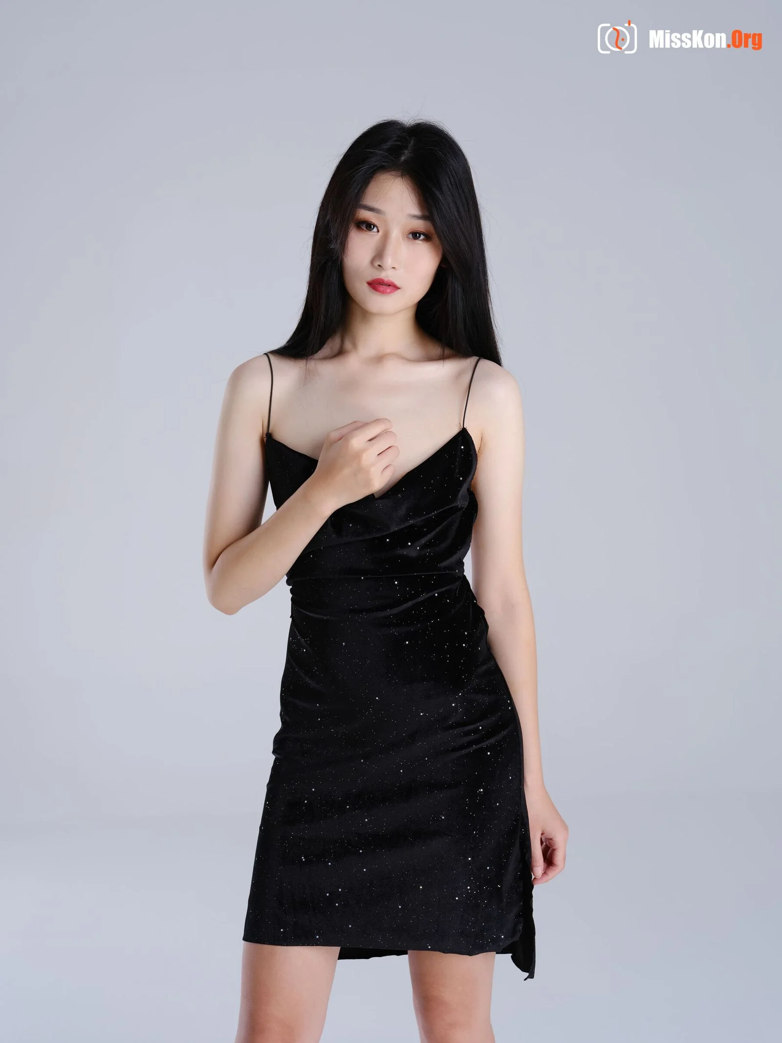 Nude photo set of Chinese model: True (2021-08-26) - Photo 16