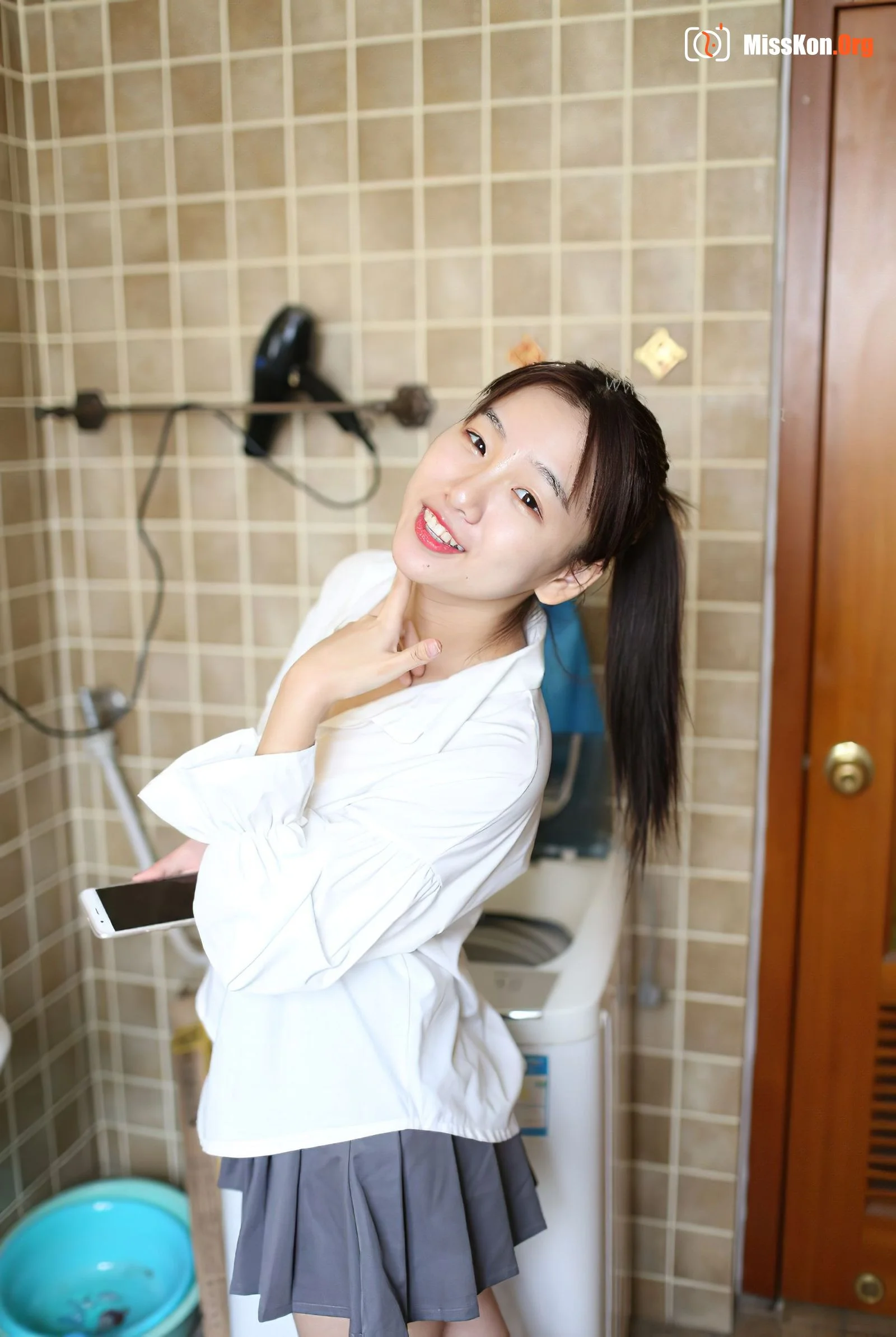 Nude photo set of Chinese model: Wang Qianye (2017-06-11) - Photo 19