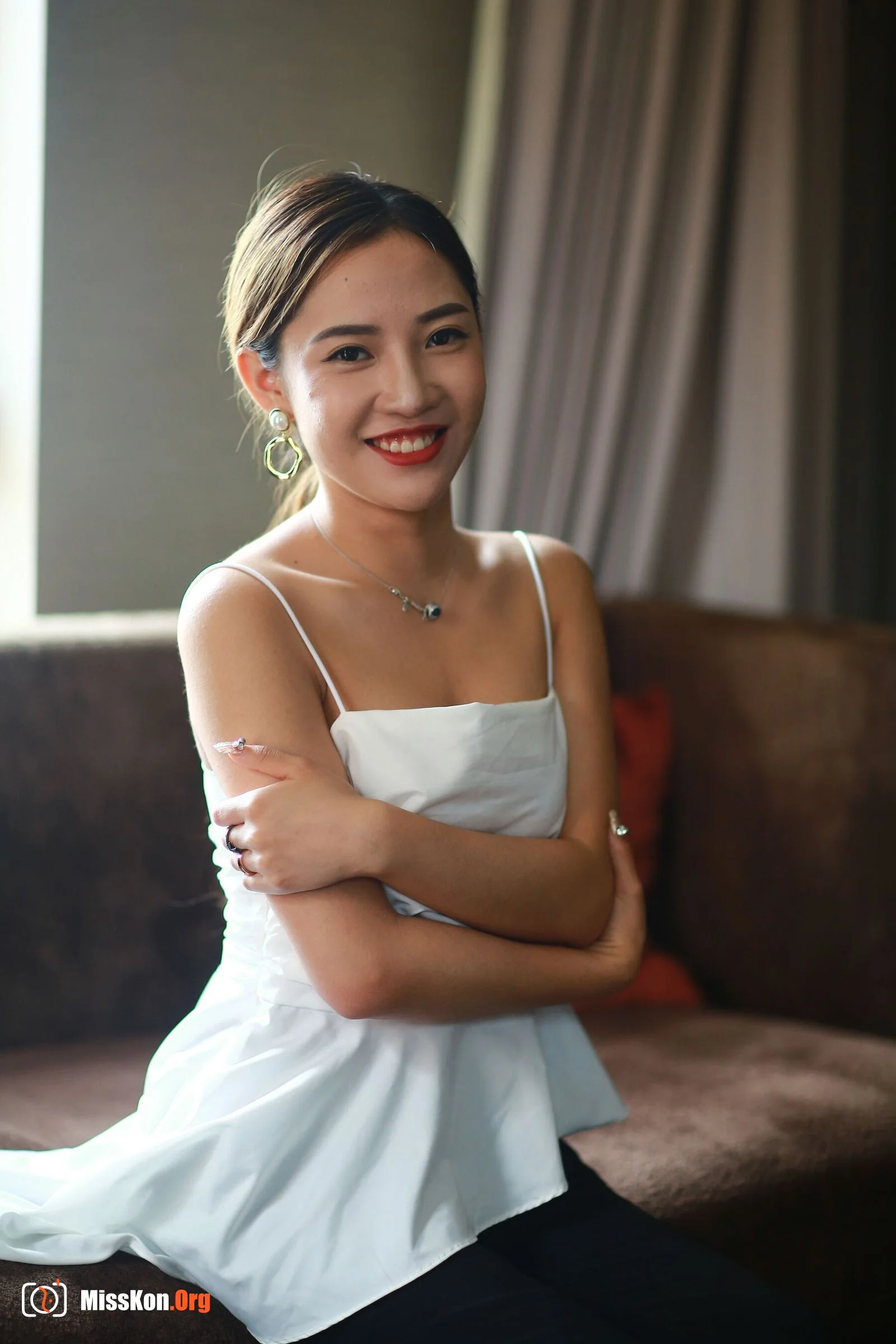 Nude photo set of Chinese model: Wang Xuan (2018-05-14) - Photo 10