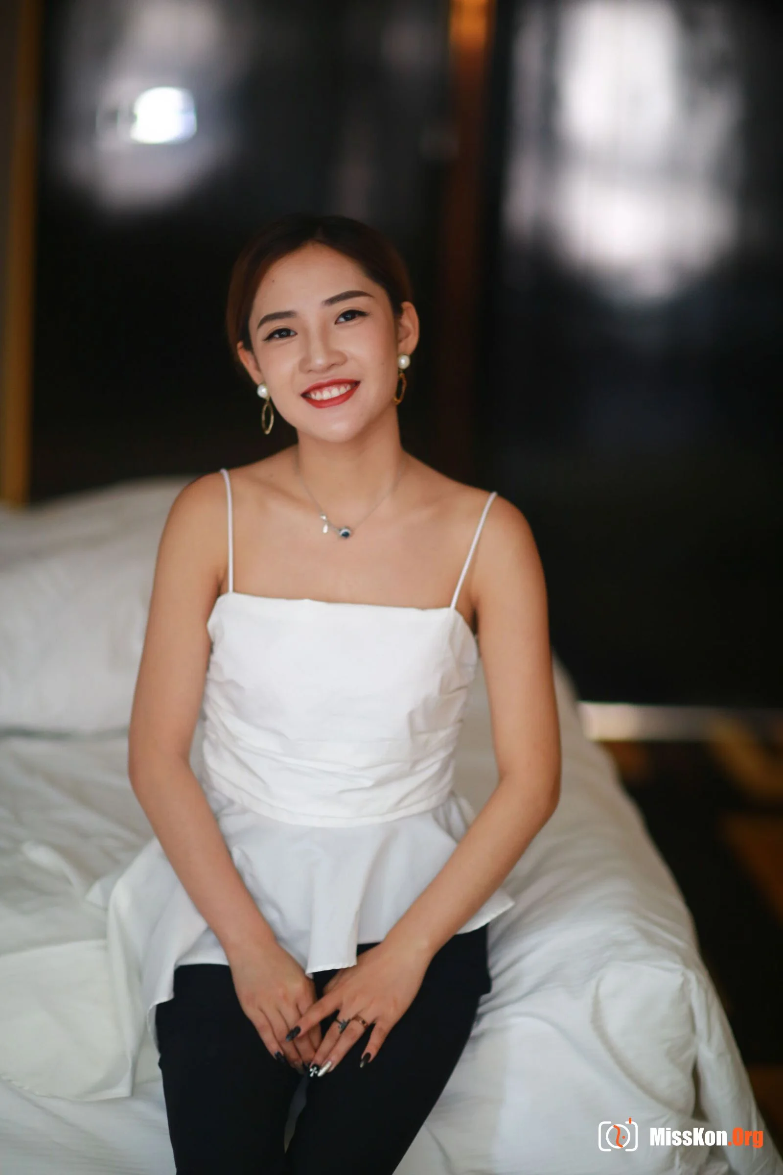 Nude photo set of Chinese model: Wang Xuan (2018-05-14) - Photo 5