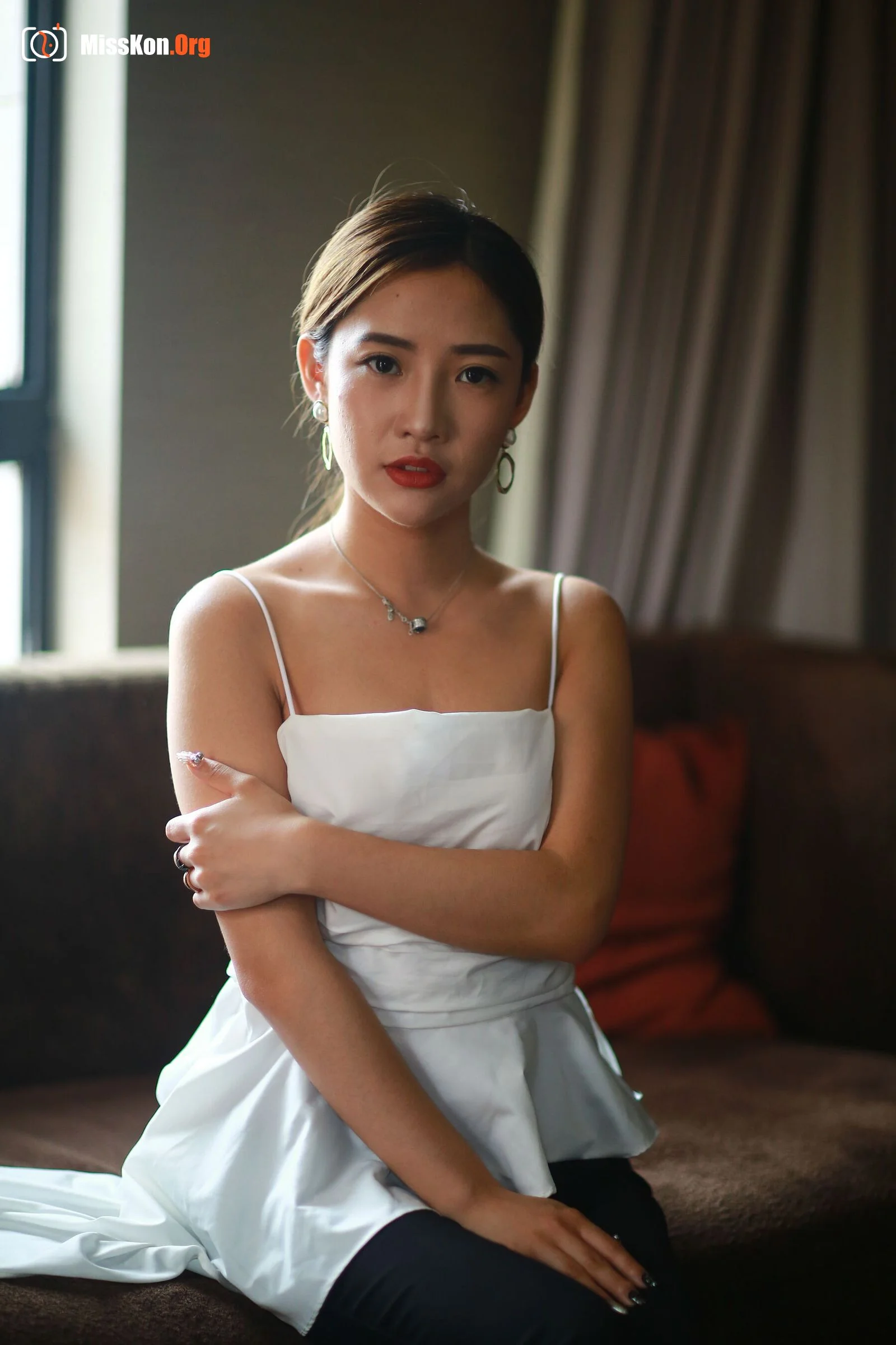Nude photo set of Chinese model: Wang Xuan (2018-05-14) - Photo 9