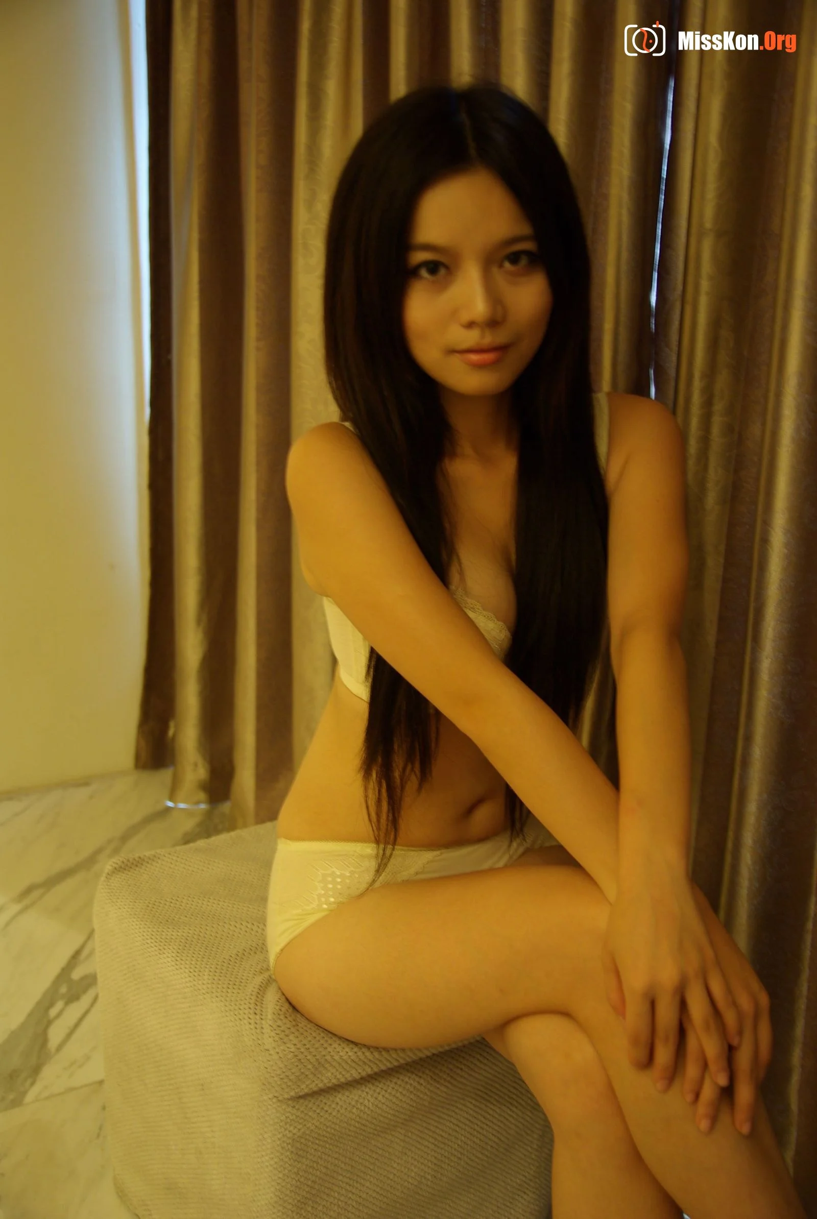 Nude photo set of Chinese model: Wang Yuzhu (2013-07-29) - Photo 16