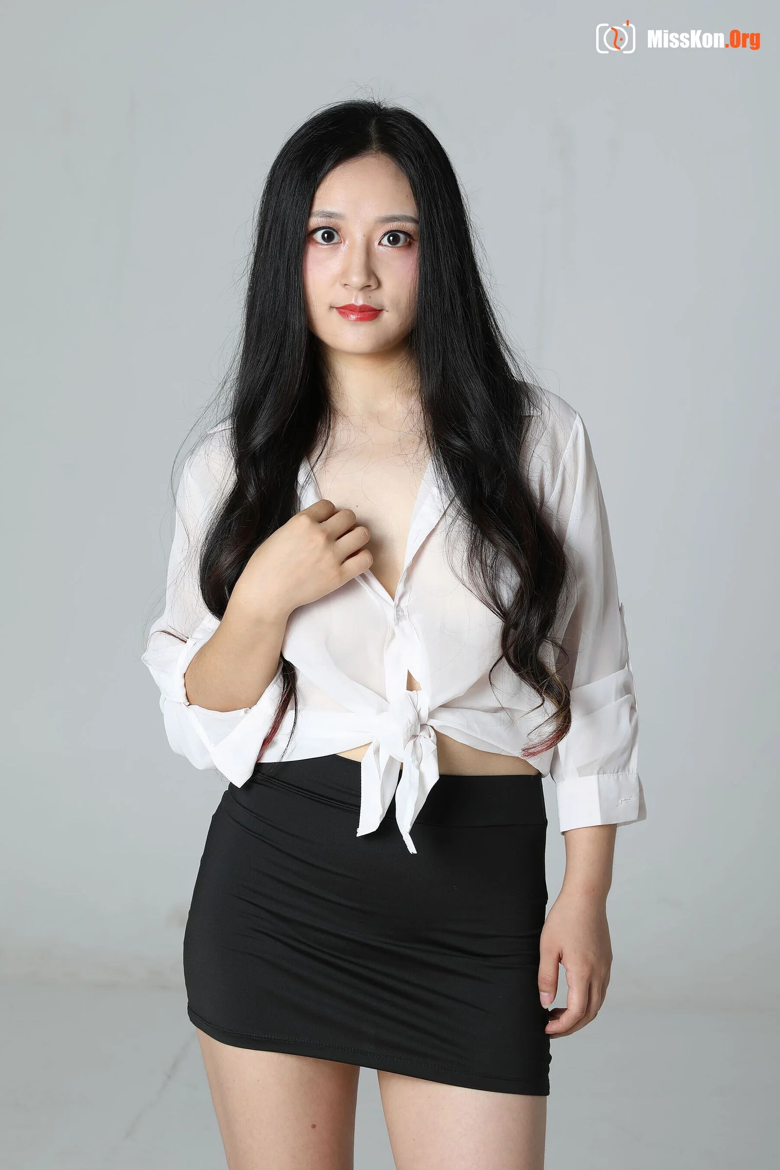 Nude photo set of Chinese model: Warm (2020-05-12) - Photo 10