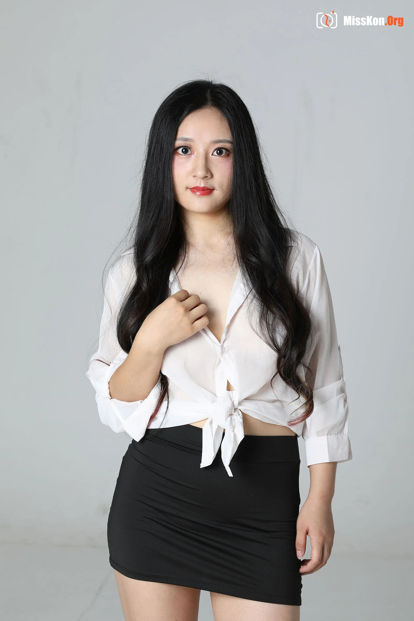 Nude photo set of Chinese model: Warm (2020-05-12) - Photo 11