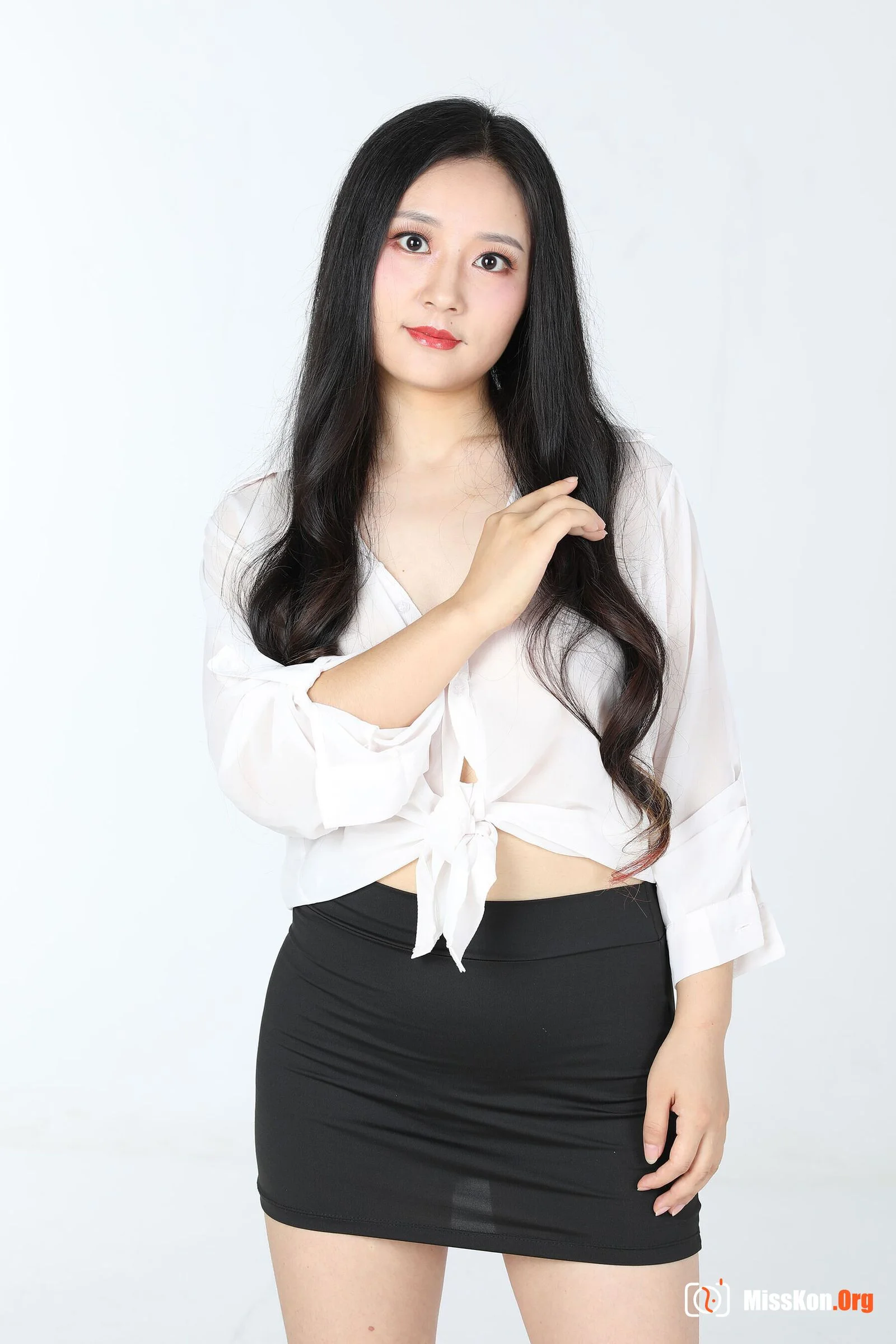 Nude photo set of Chinese model: Warm (2020-05-12) - Photo 12