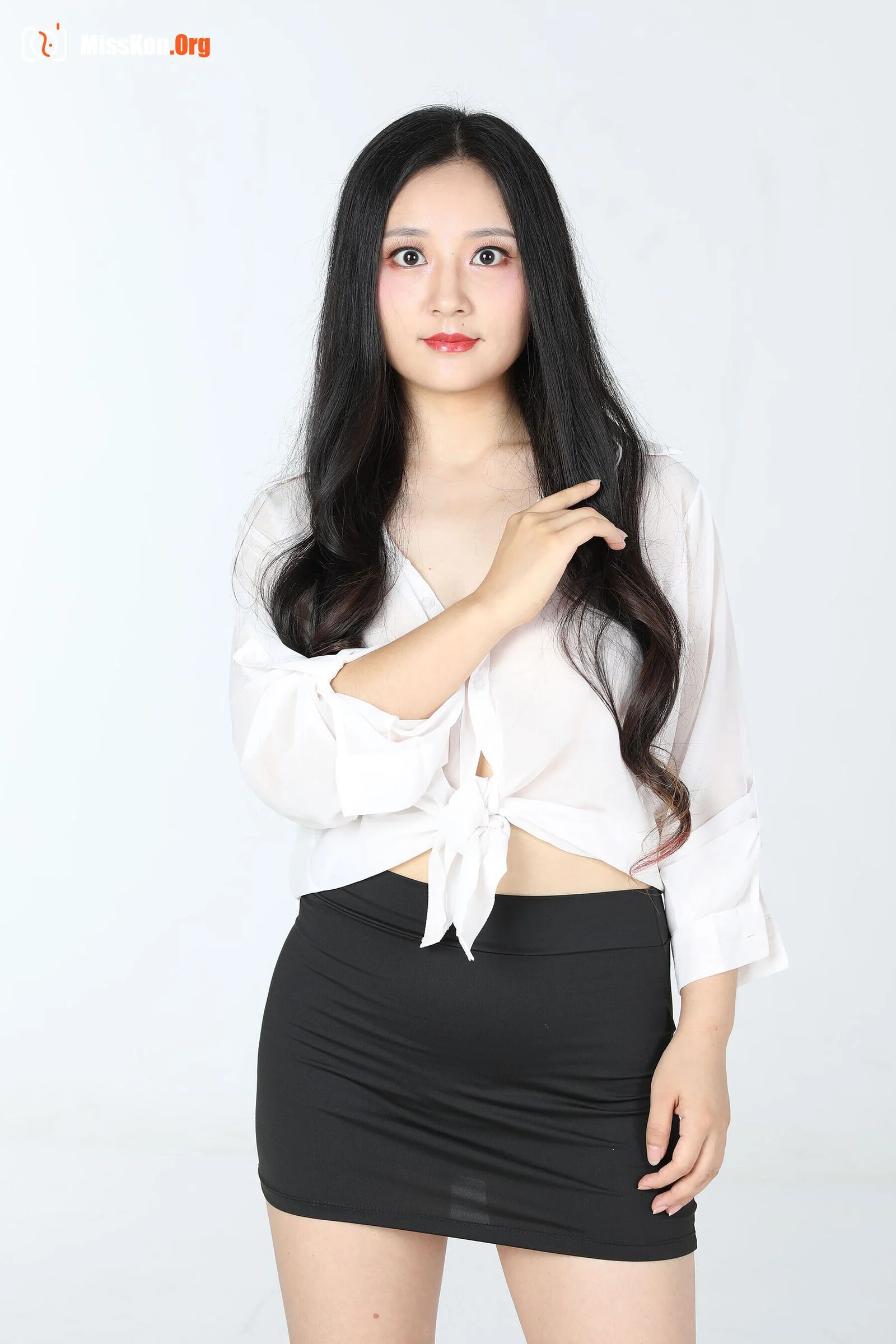 Nude photo set of Chinese model: Warm (2020-05-12) - Photo 13