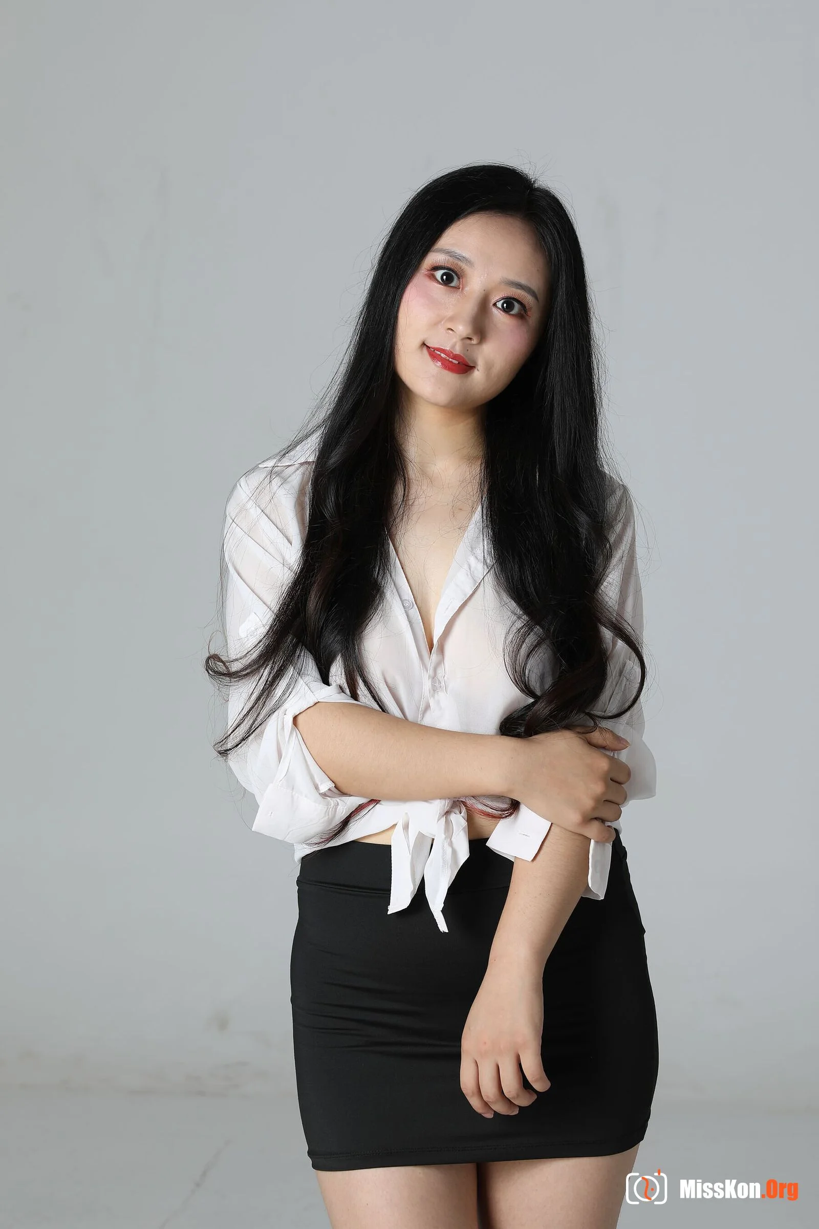 Nude photo set of Chinese model: Warm (2020-05-12) - Photo 2