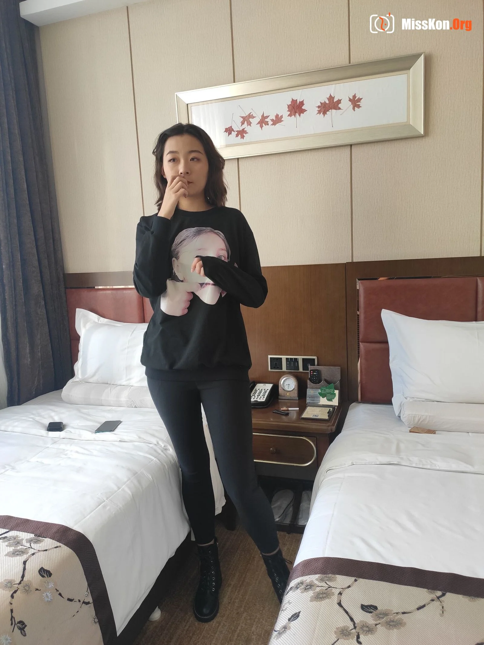 Nude photo set of Chinese model: Weekly (2019-11-27) - Photo 9