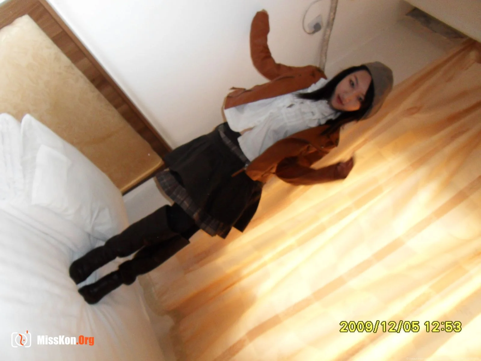 Nude photo set of Chinese model: Wen Zhen (2009-12-05) - Photo 4