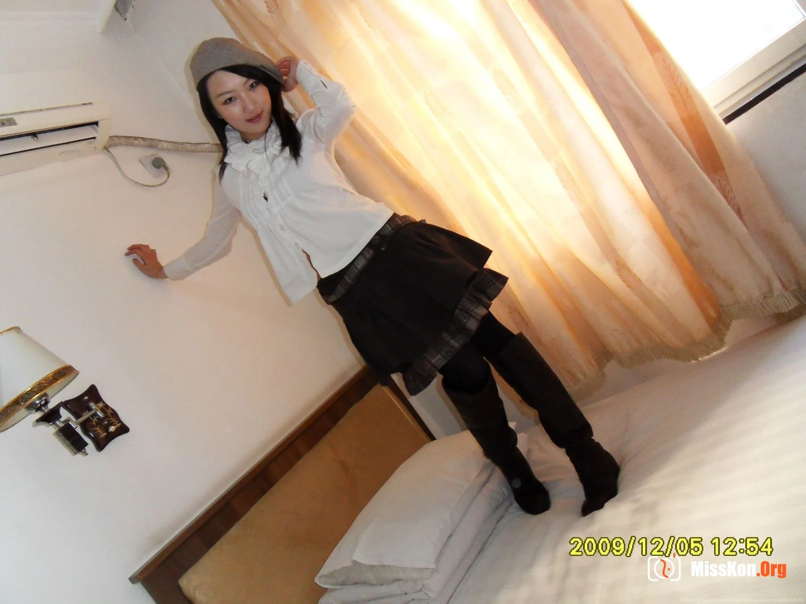Nude photo set of Chinese model: Wen Zhen (2009-12-05) - Photo 9