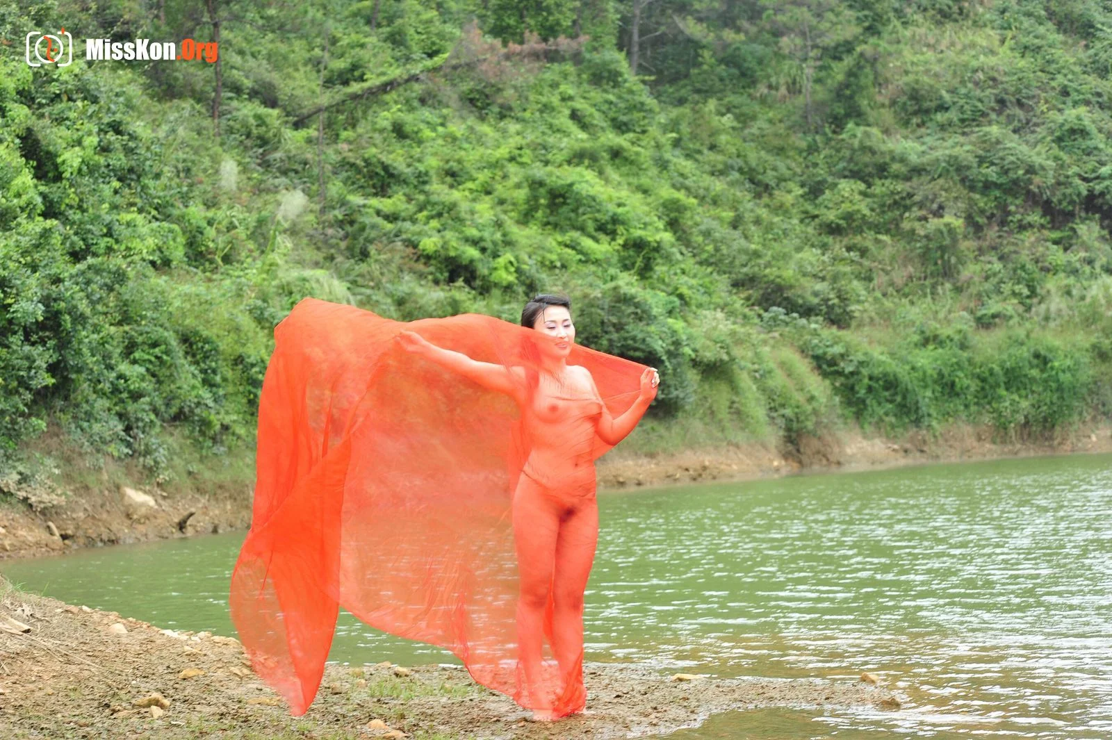 Nude photo set of Chinese model: White dew (2008-11-09) - Photo 3