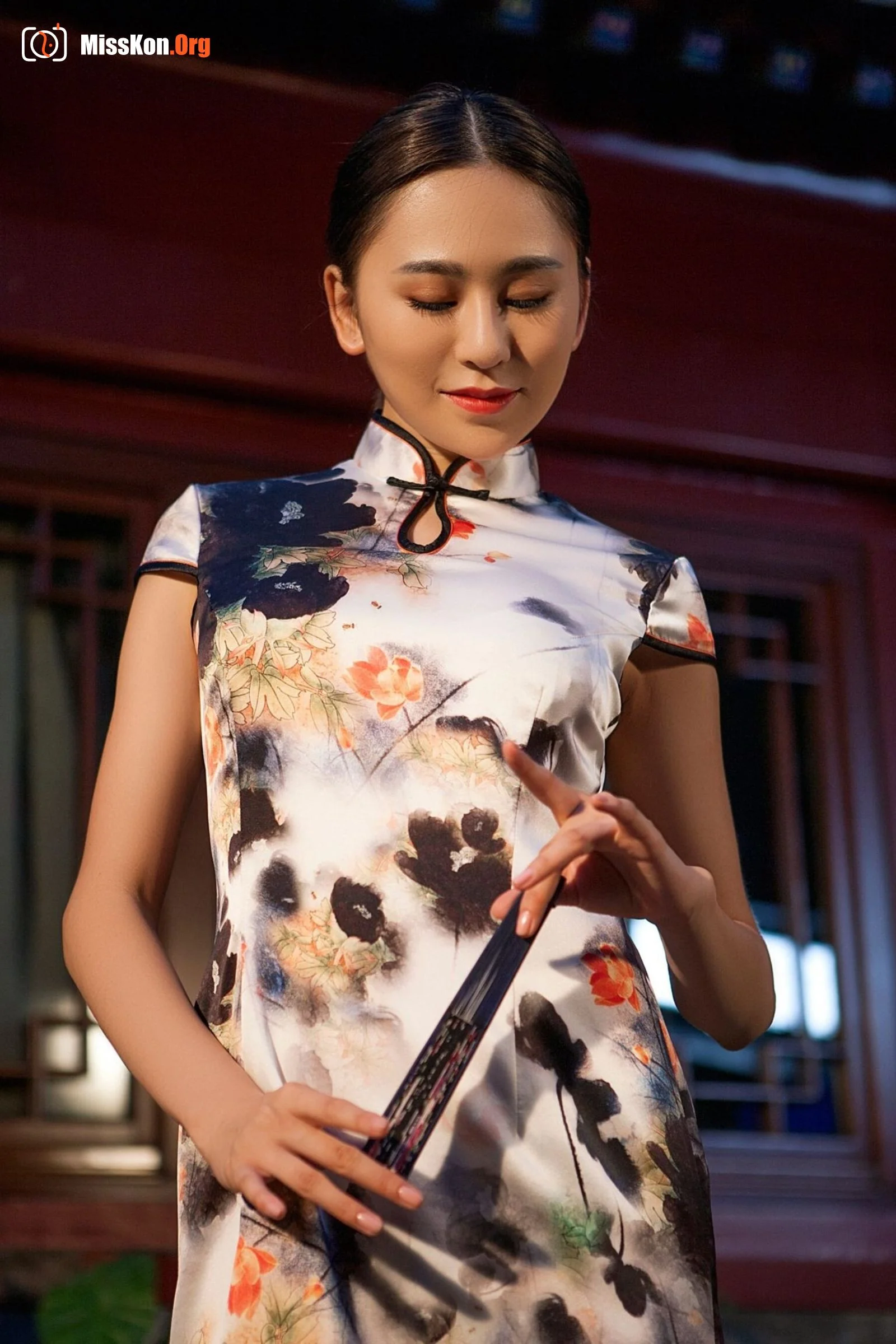 Nude photo set of Chinese model: Wu Muxi - Photo 2
