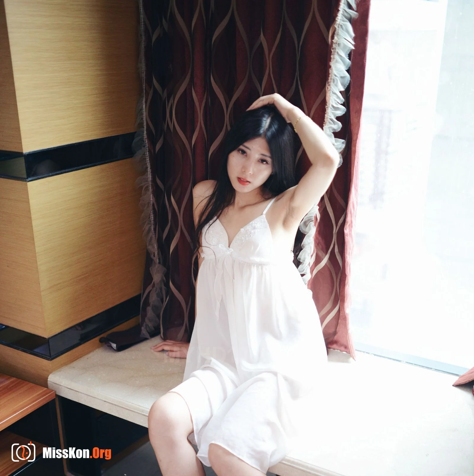Nude photo set of Chinese model: Wu Ruo (2017-05-17) - Photo 17