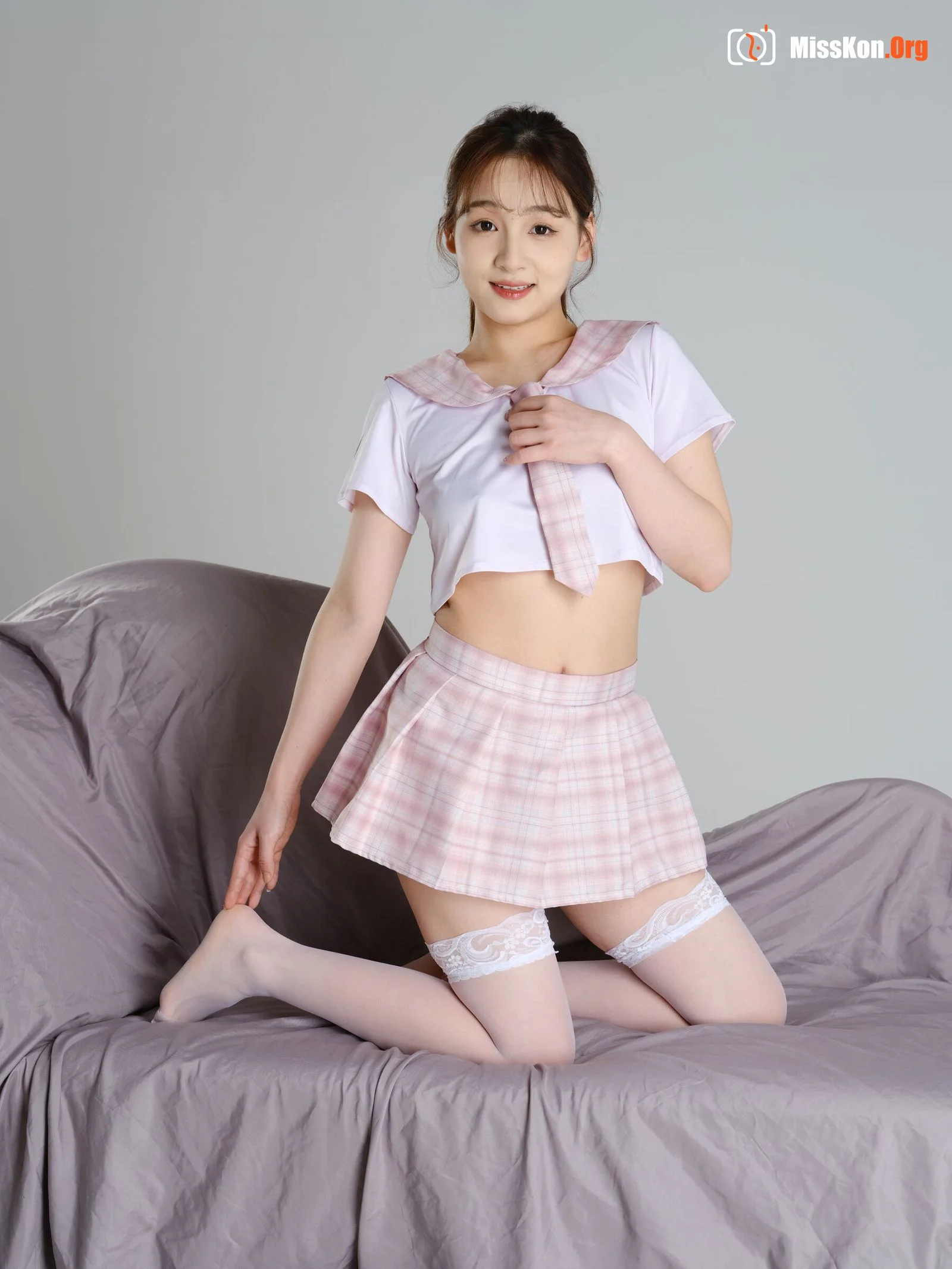 Nude photo set of Chinese model: Wu Xinyu (2024-01-11) - Photo 9