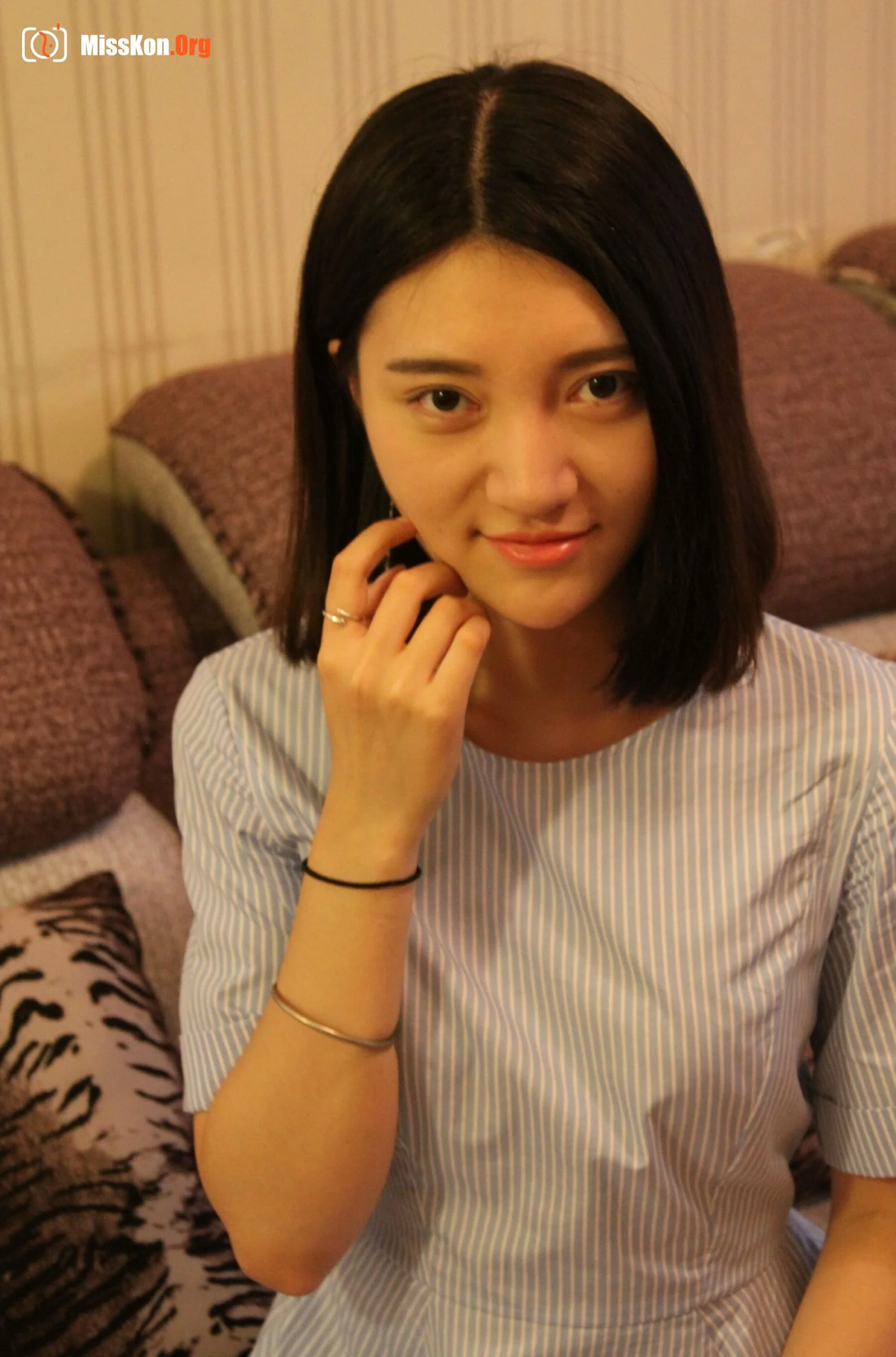 Nude photo set of Chinese model: Wu You (2017-07-08) - Photo 4