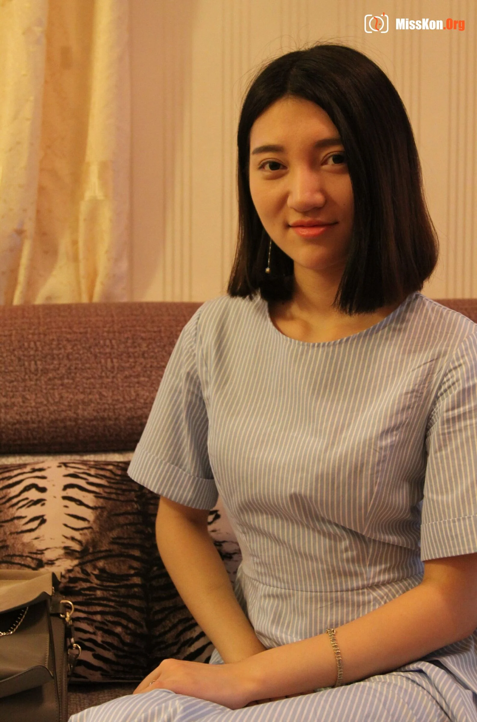 Nude photo set of Chinese model: Wu You (2017-07-08) - Photo 5