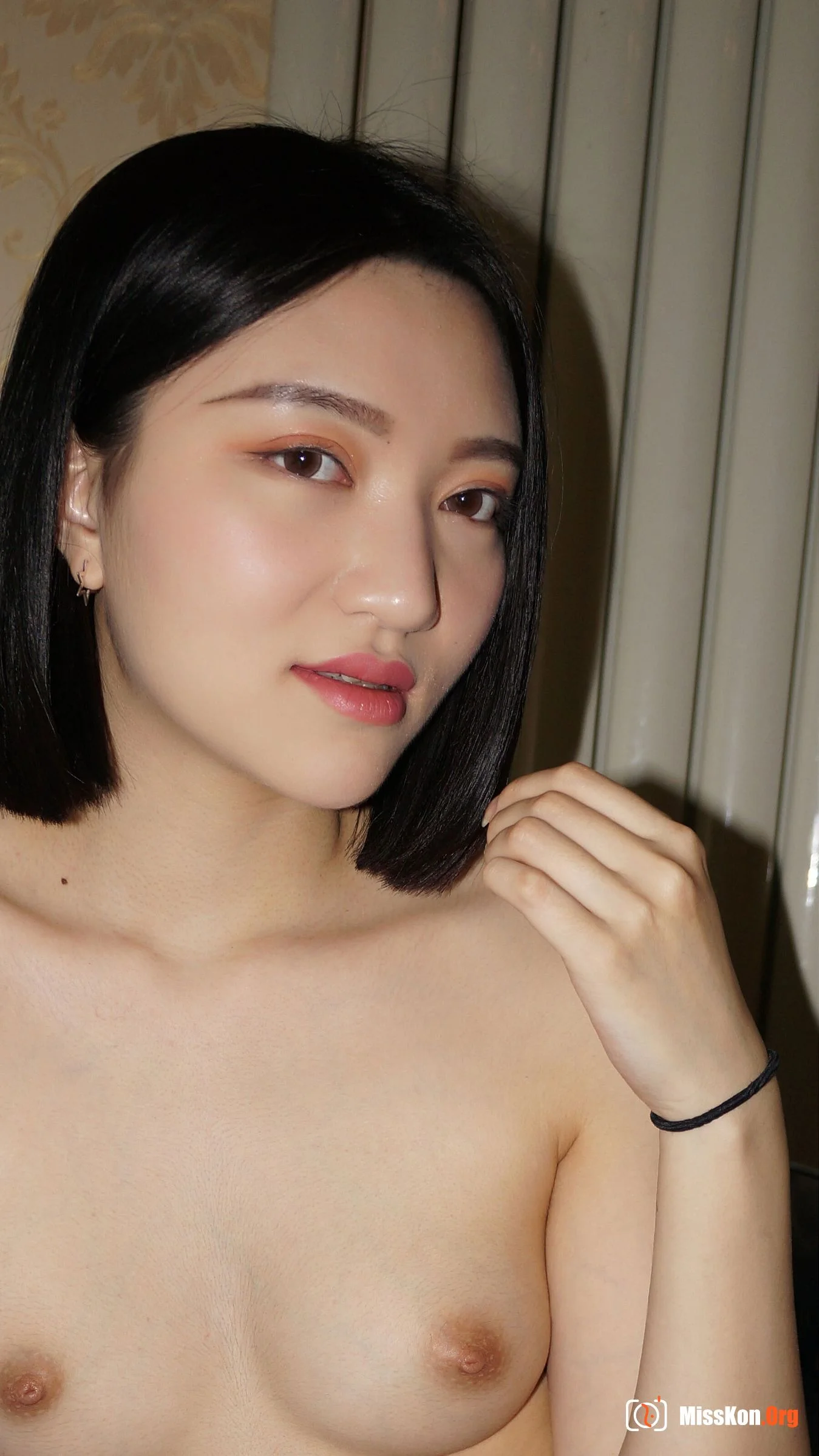 Nude photo set of Chinese model: Wu You (2019-03-08) - Photo 18