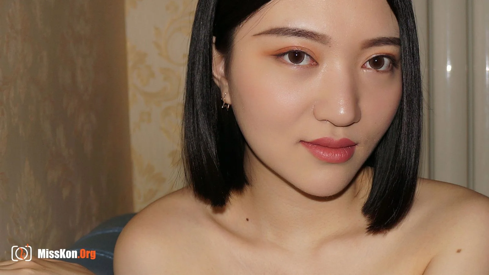 Nude photo set of Chinese model: Wu You (2019-03-08) - Photo 20