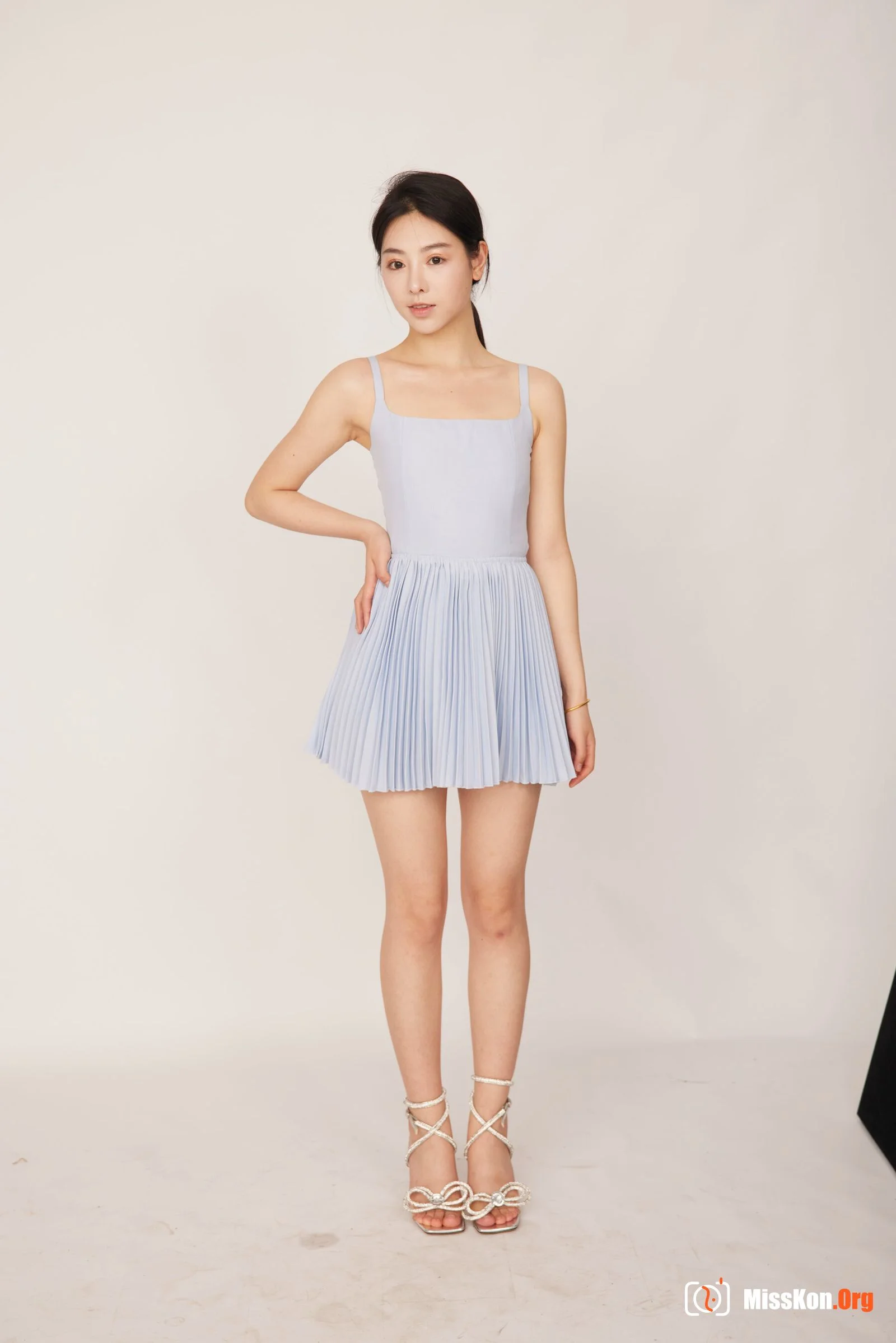 Nude photo set of Chinese model: Xia Na (2023-07-02) - Photo 9