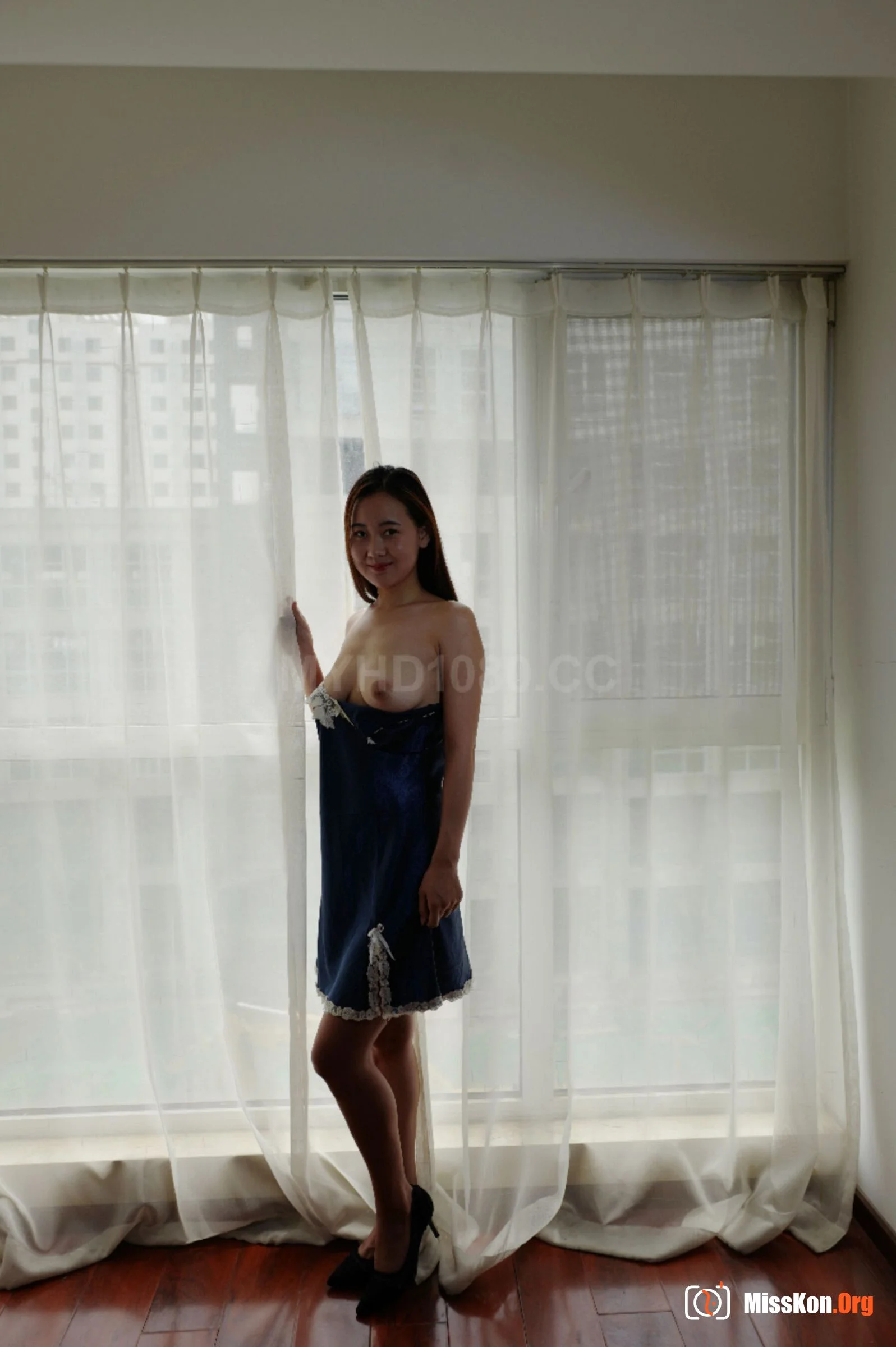 Nude photo set of Chinese model: Xia Qing (2017-05-24) - Photo 8