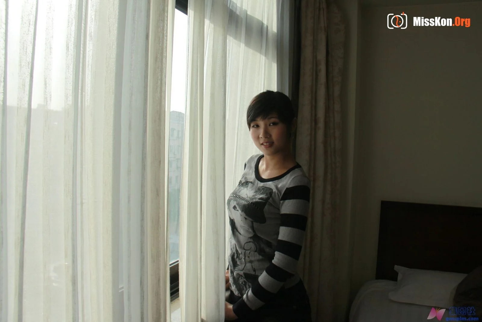 Nude photo set of Chinese model: Xiao Jing (2010-12-08) - Photo 17