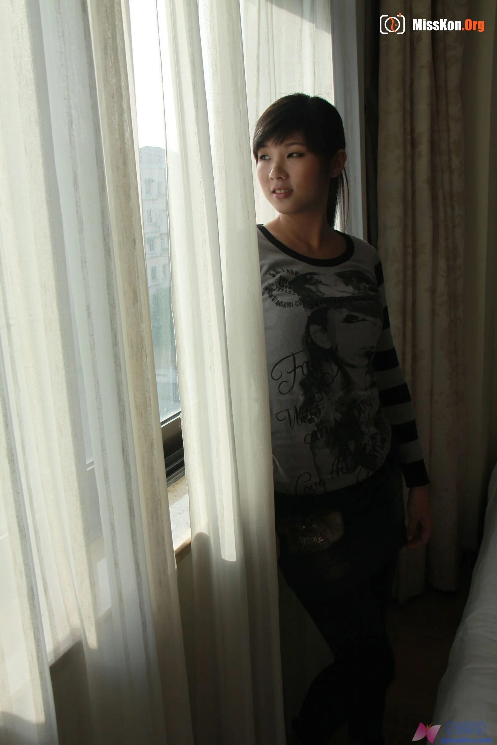 Nude photo set of Chinese model: Xiao Jing (2010-12-08) - Photo 18